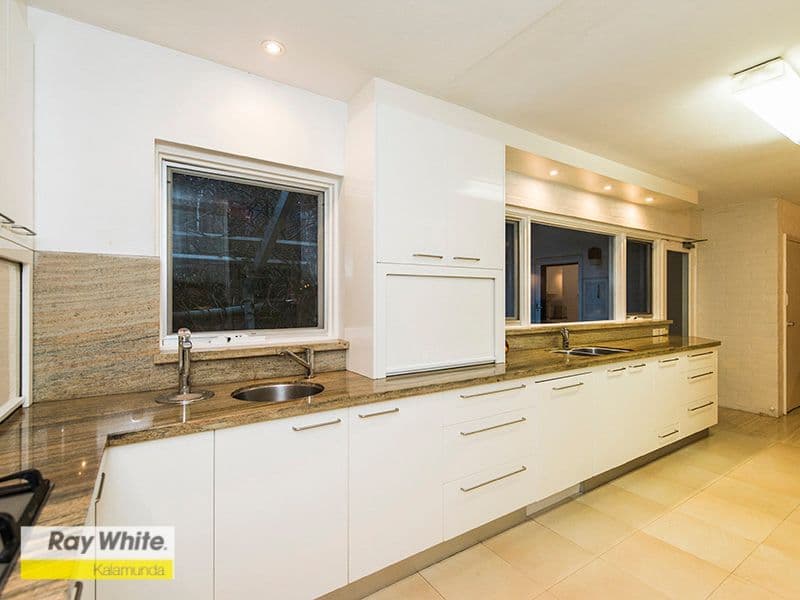 35 Barbigal Place, Lesmurdie WA 6076, Lesmurdie - Thumbnail 8