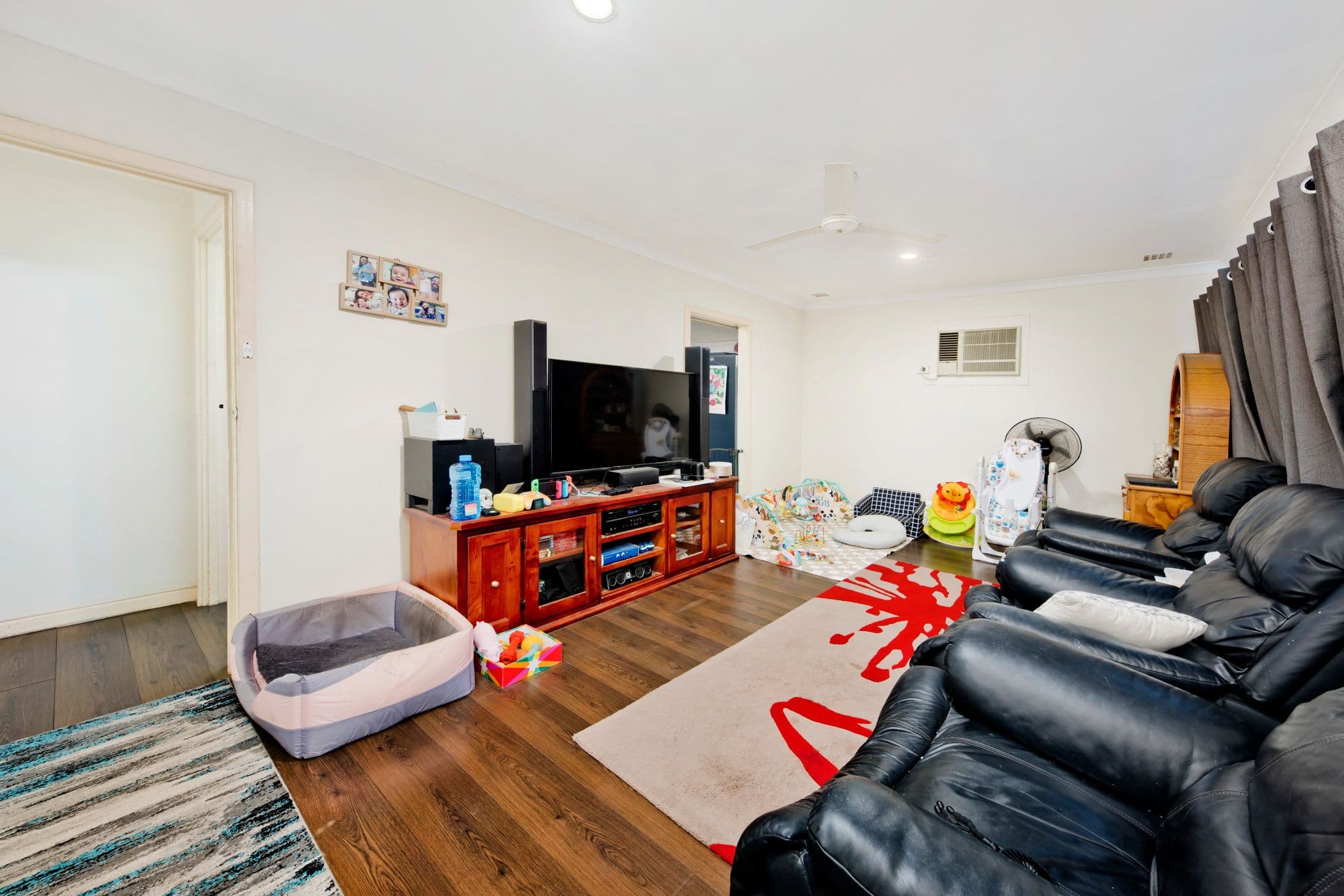 55 Meakers Way, Girrawheen WA 6064, Girrawheen - Thumbnail 5