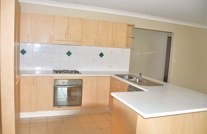 18 Ronald Street, SHAILER PARK QLD 4128, Shailer Park - Thumbnail 5