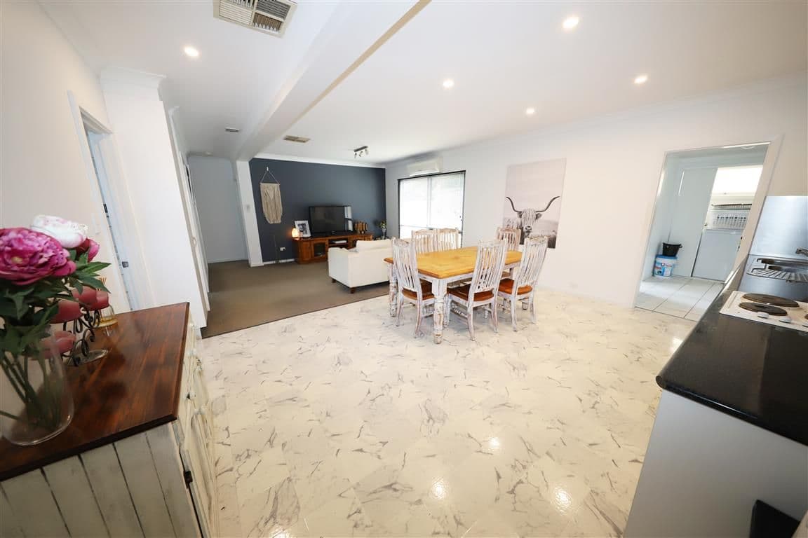 80 Sydney Street, Tumut NSW 2720, Tumut - Thumbnail 2