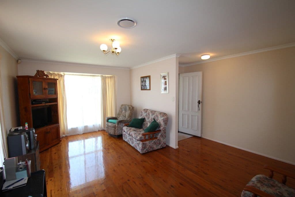 7A Gatfield Street, Newtown QLD 4350, Newtown - Thumbnail 3