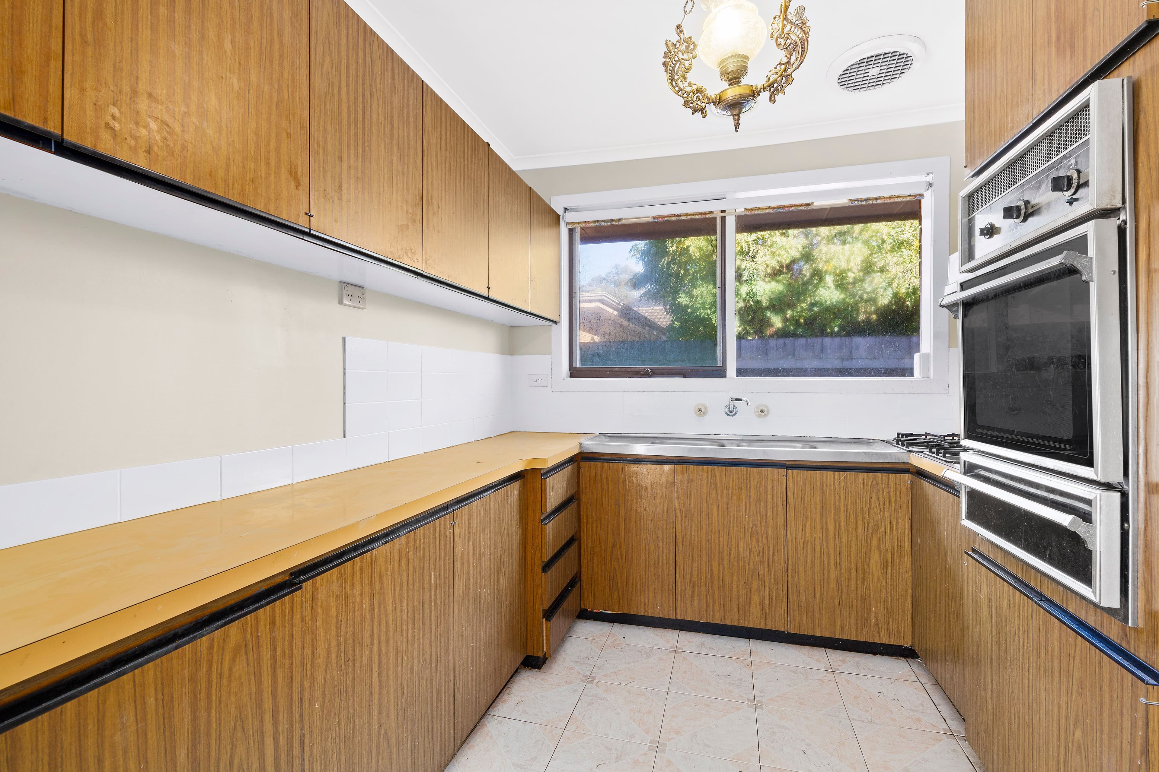 36 Coventry Crescent, Mill Park VIC 3082, Mill Park - Thumbnail 2