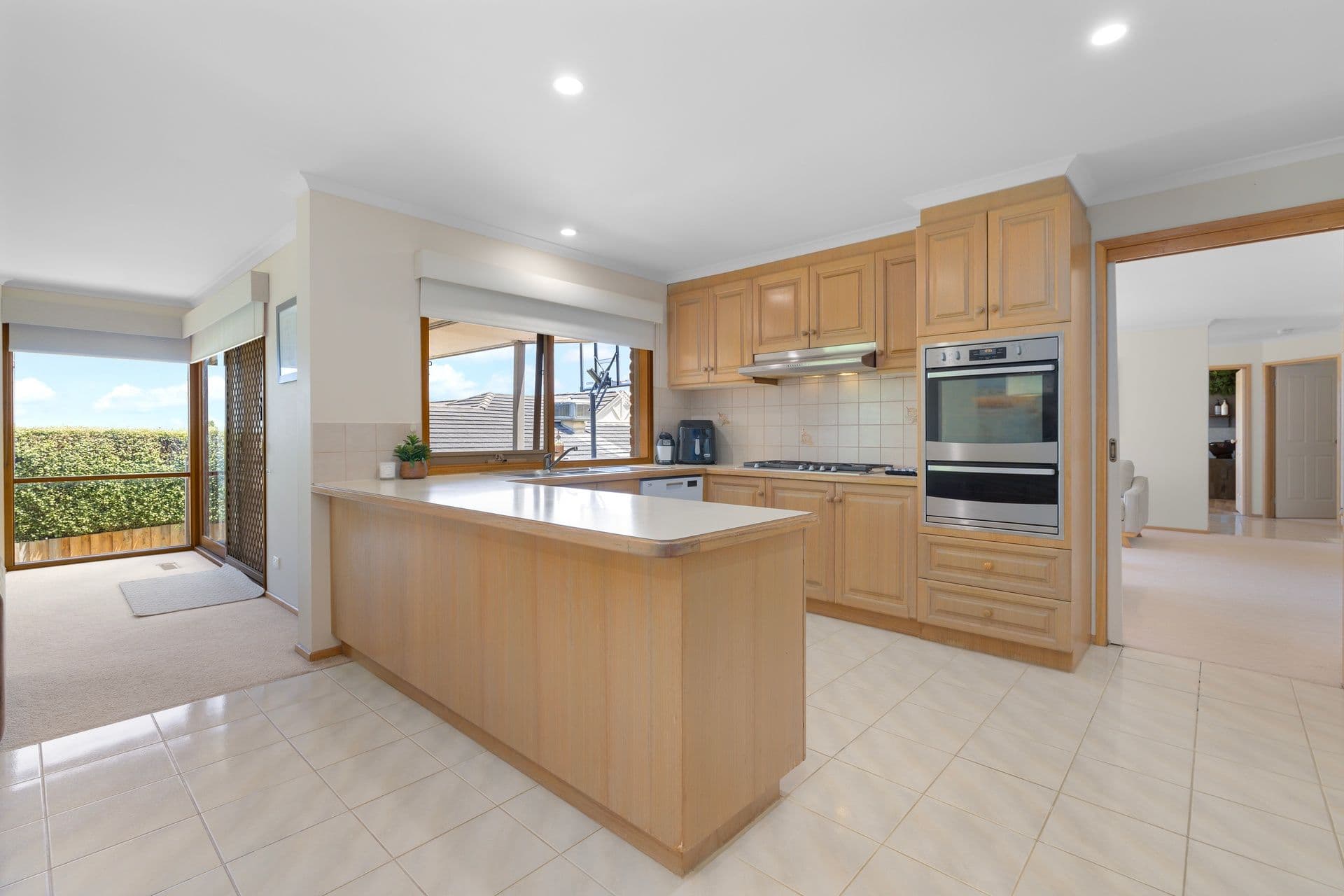 15 Hillview Place, Berwick VIC 3806, Berwick - Thumbnail 4
