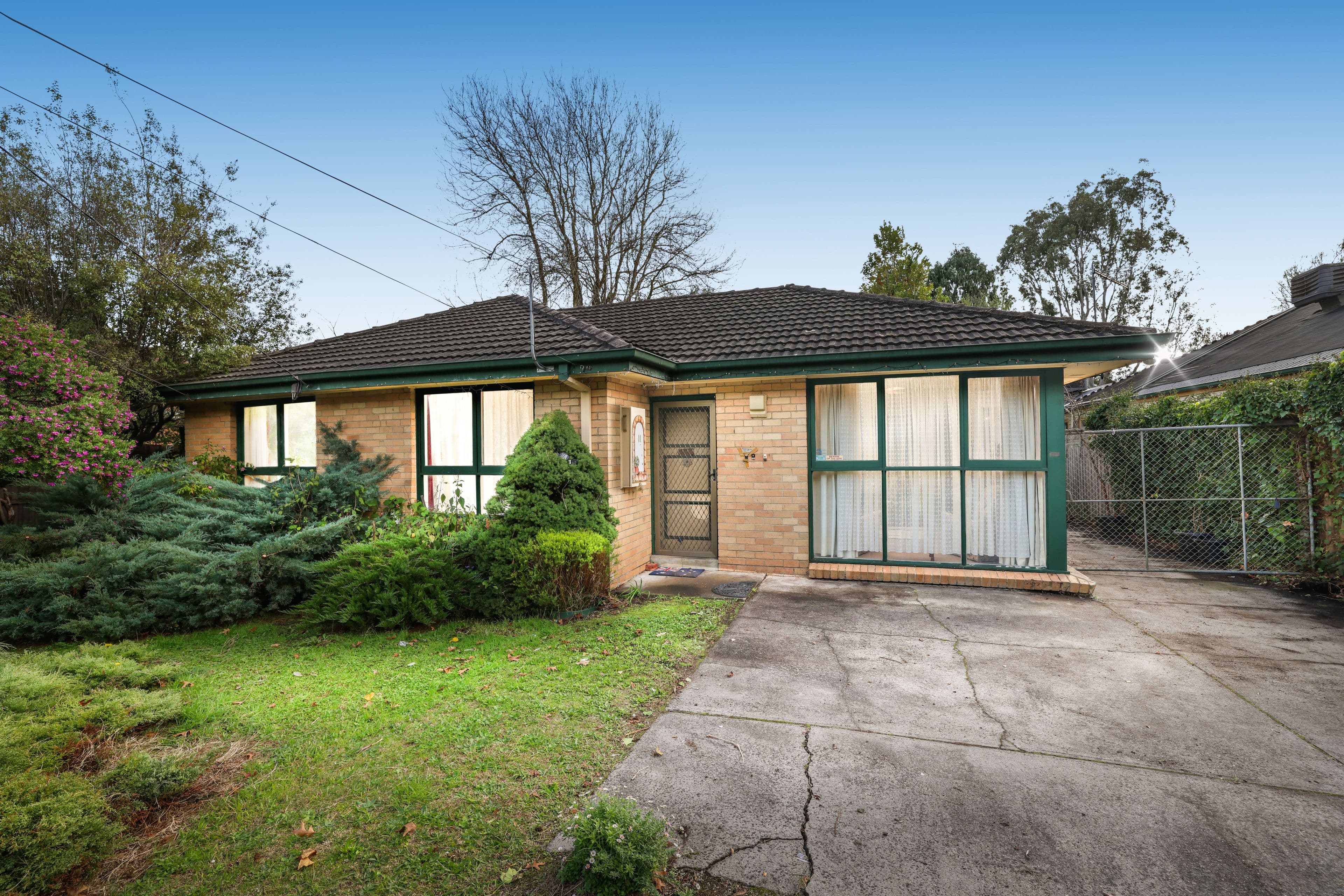 11 Virginia Way, Ferntree Gully VIC 3156, Ferntree Gully - Thumbnail 2