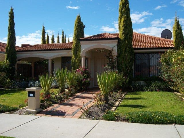 60 Ponte Vecchio Boulevard, ELLENBROOK WA 6069, Ellenbrook - Thumbnail 2