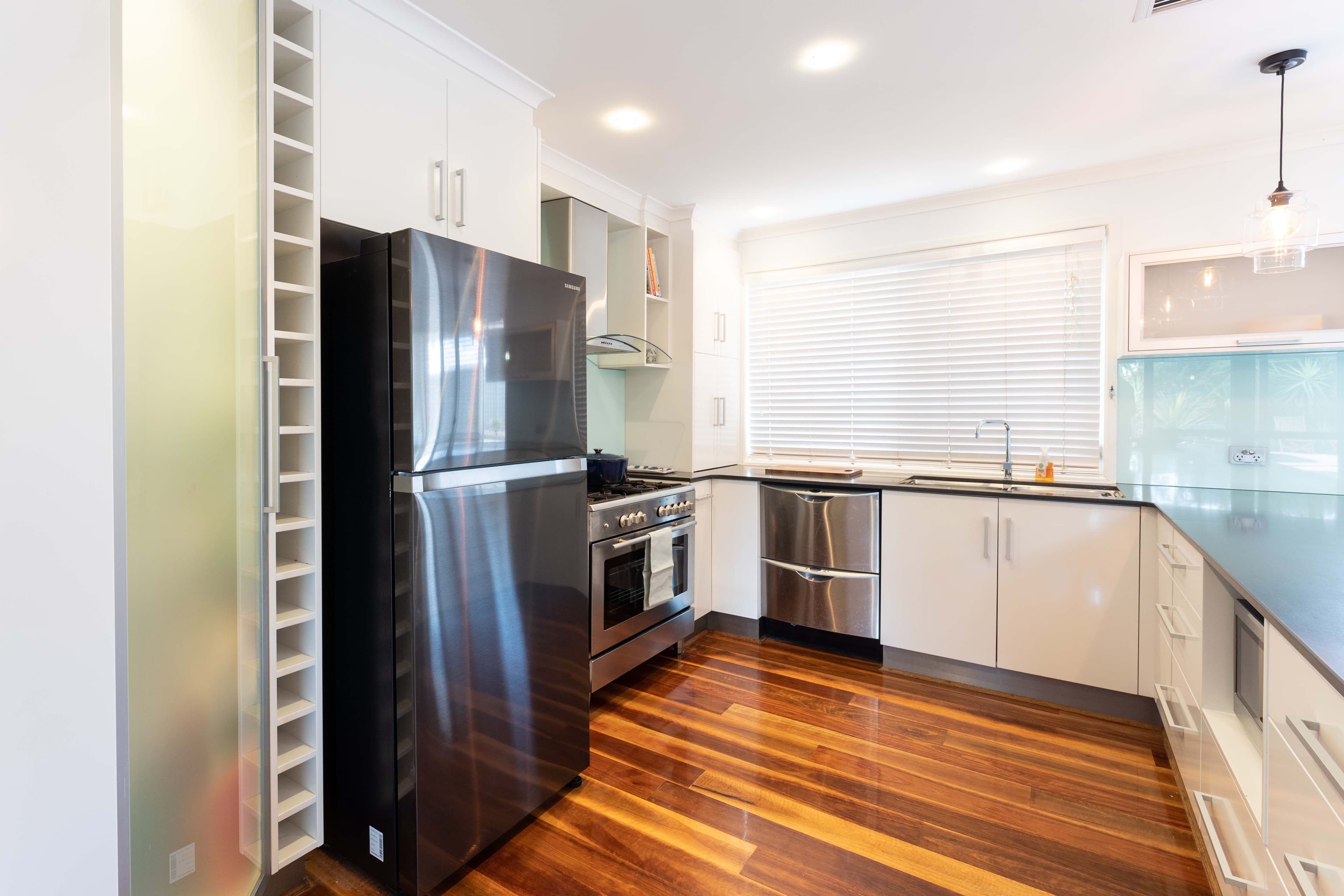 22A Crendon Street, Emerald QLD 4720, Emerald - Thumbnail 4