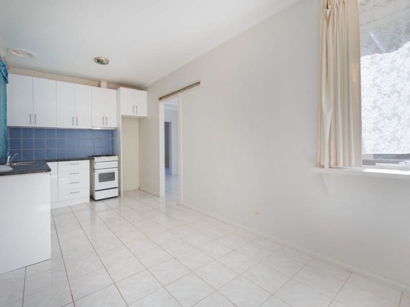 16 Wave Street, FRANKSTON VIC 3199, Frankston - Thumbnail 4
