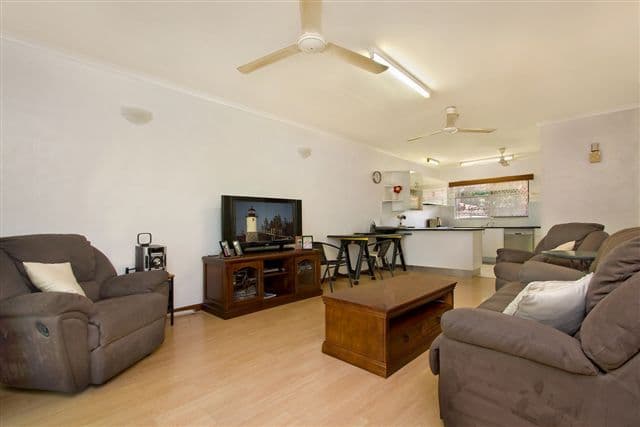 107  Old McMillans Road, COCONUT GROVE NT 0810, Coconut Grove - Thumbnail 2