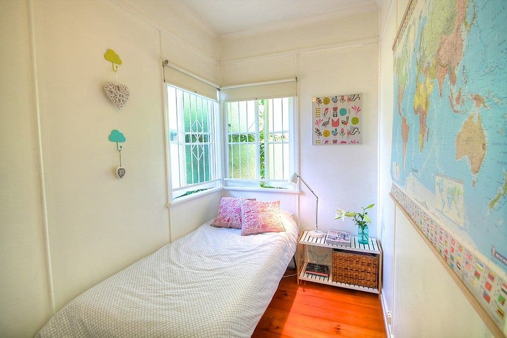 8 Chermside Road, Eastern Heights QLD 4305, Eastern Heights - Thumbnail 8