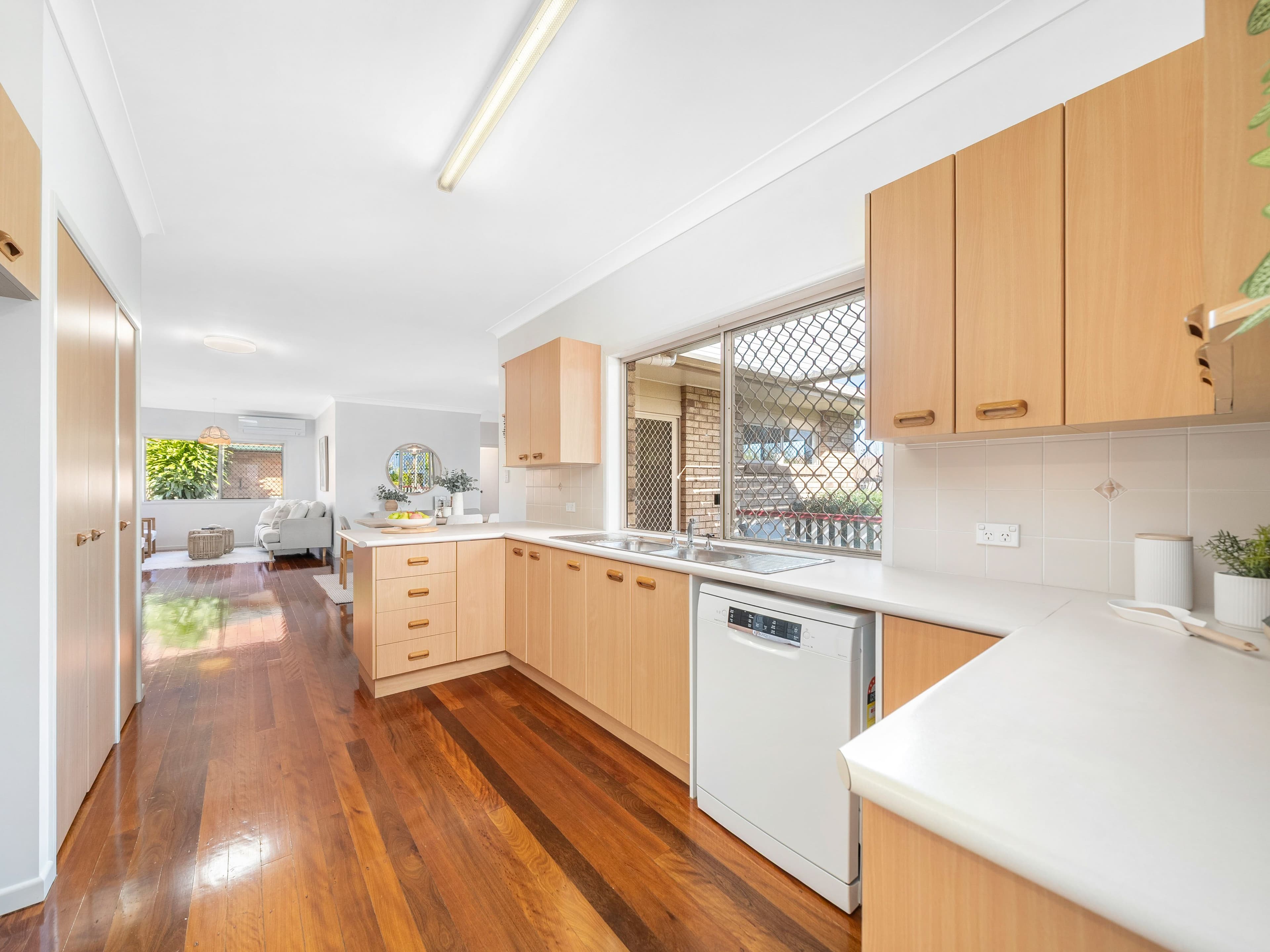 49 Albert Street, Margate QLD 4019, Margate - Thumbnail 7