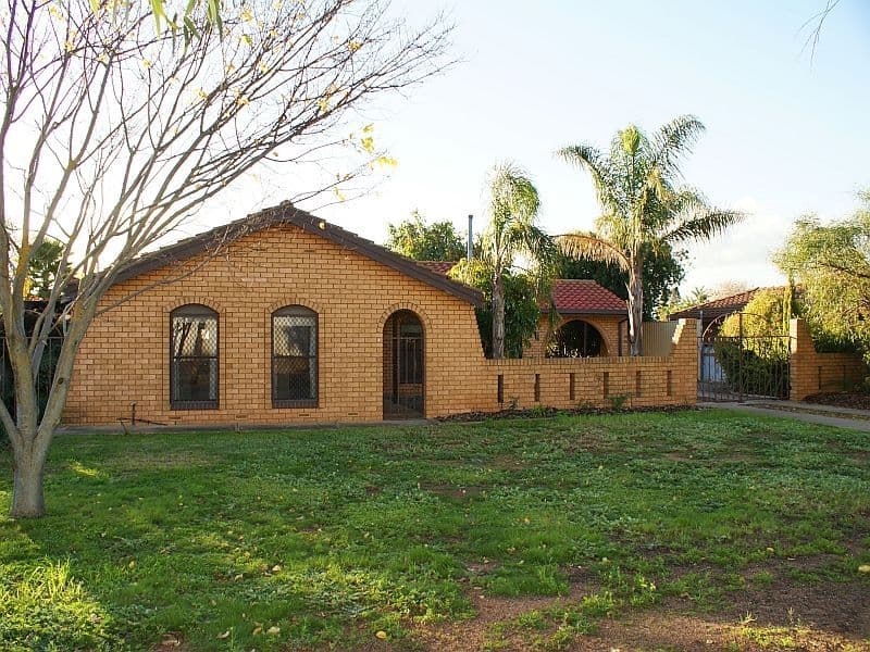 15 Todd Avenue, MURRAY BRIDGE SA 5253, Murray Bridge - Image 1