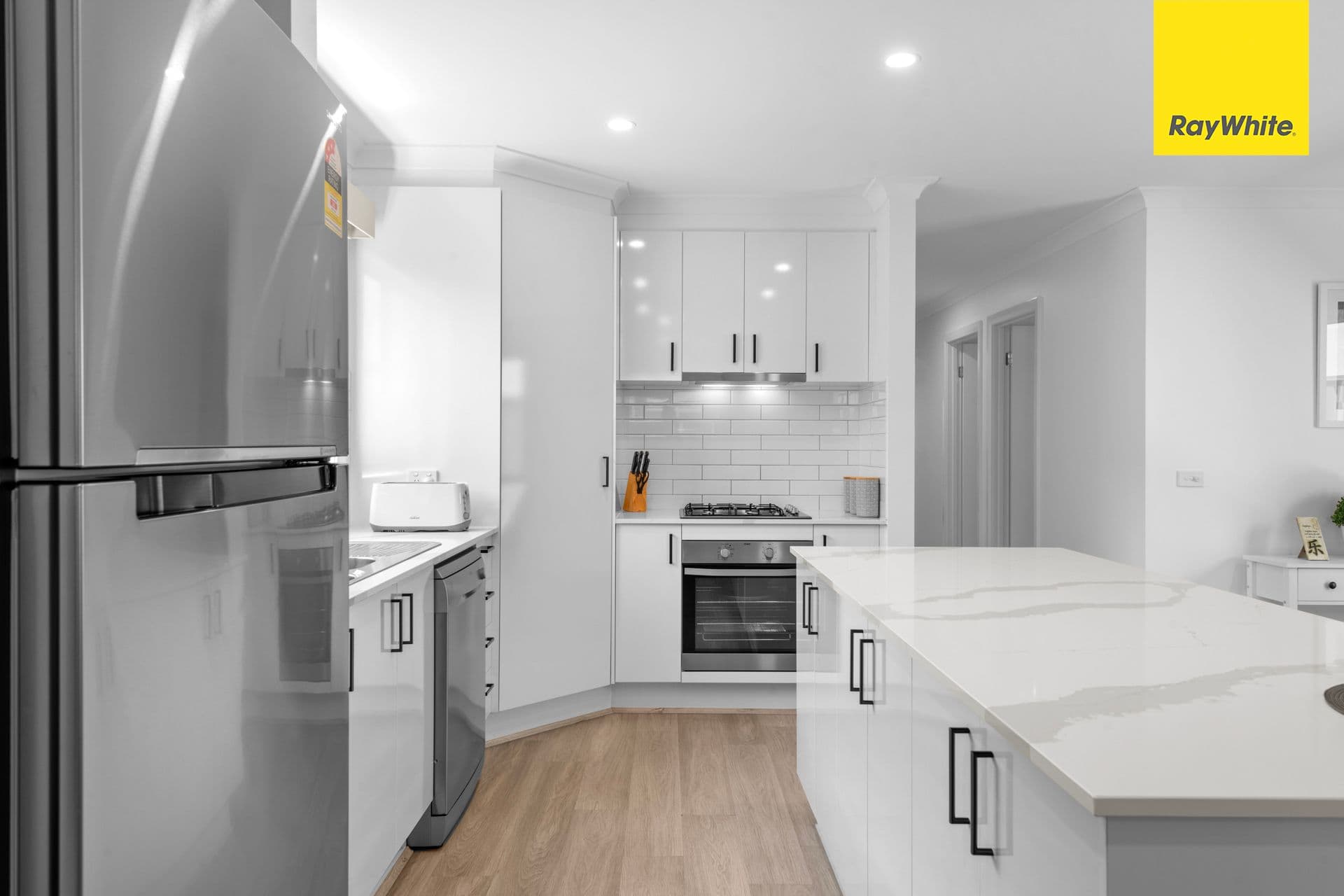 9 Torrance Drive, HARKNESS VIC 3337, Harkness - Thumbnail 3
