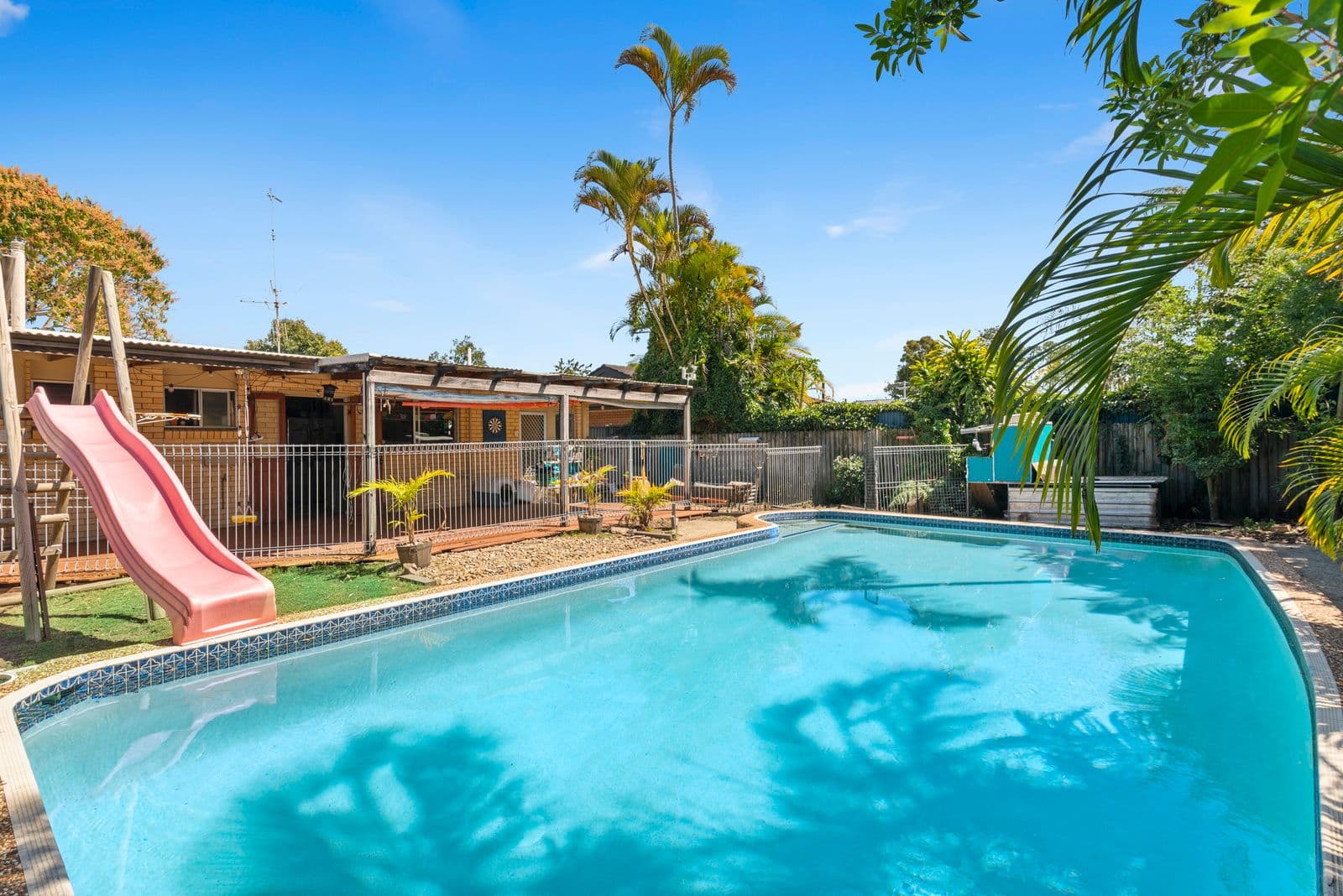 53 Waikiki Avenue, Palm Beach QLD 4221, Palm Beach - Thumbnail 2