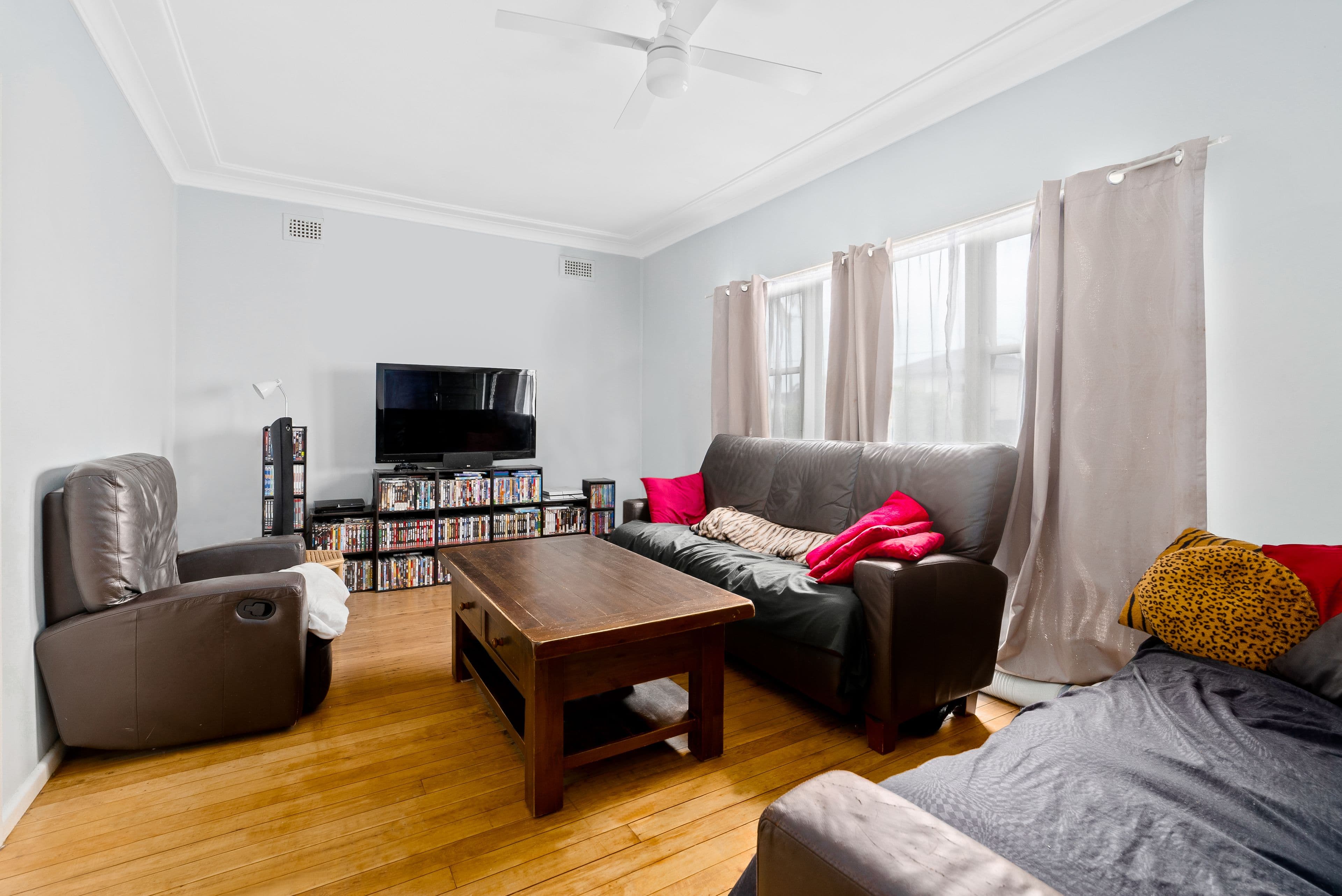 33 Gregory Avenue, Oxley Park NSW 2760, Oxley Park - Thumbnail 5