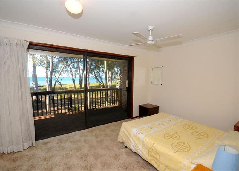2-110 Burrum Street, BURRUM HEADS QLD 4659, Burrum Heads - Thumbnail 2