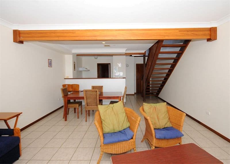 2-110 Burrum Street, BURRUM HEADS QLD 4659, Burrum Heads - Thumbnail 4