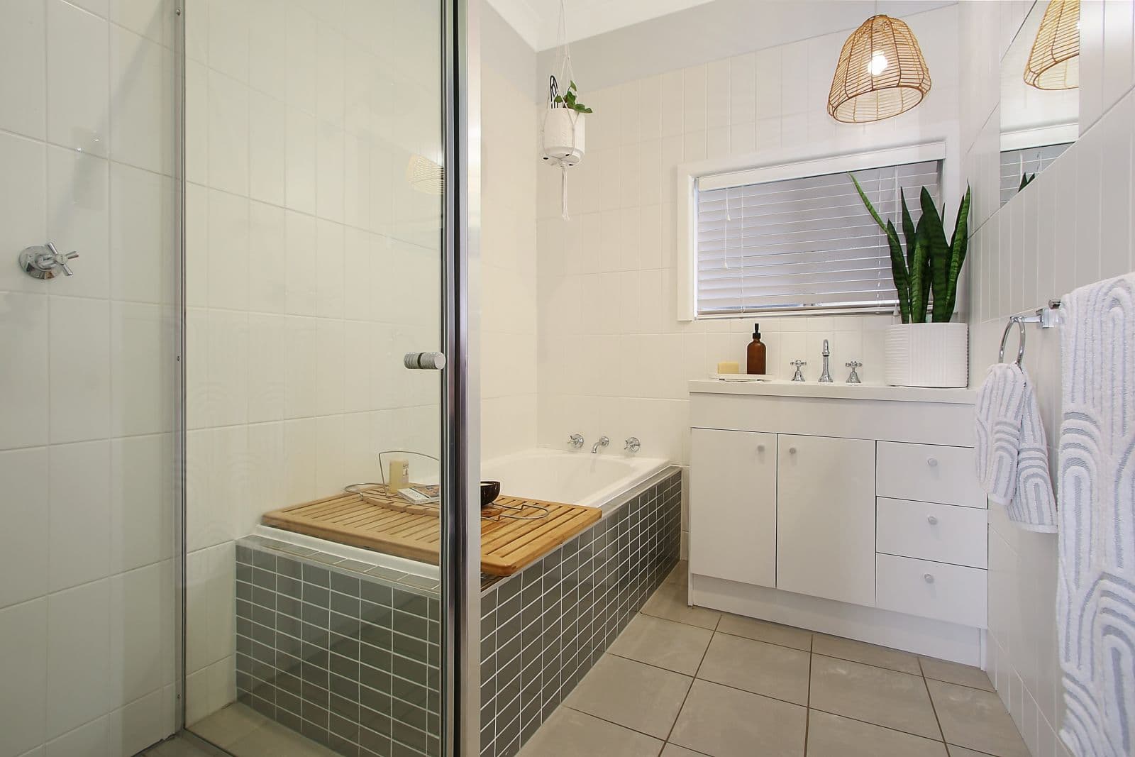241 Kooba Street, North Albury NSW 2640, North Albury - Thumbnail 5