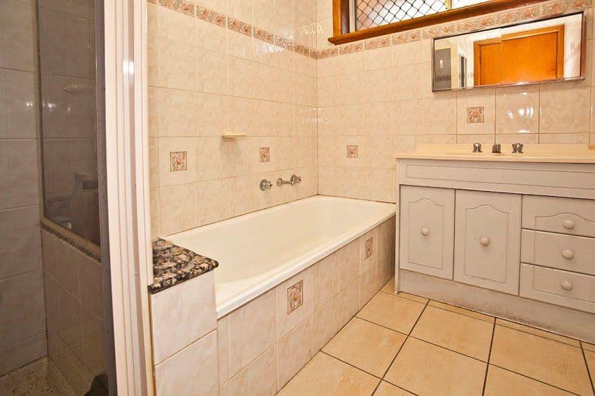 1 Marna Court, NOBLE PARK VIC 3174, Noble Park - Thumbnail 7