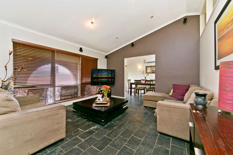 3 Bowhey Court, REDWOOD PARK SA 5097, Redwood Park - Thumbnail 2