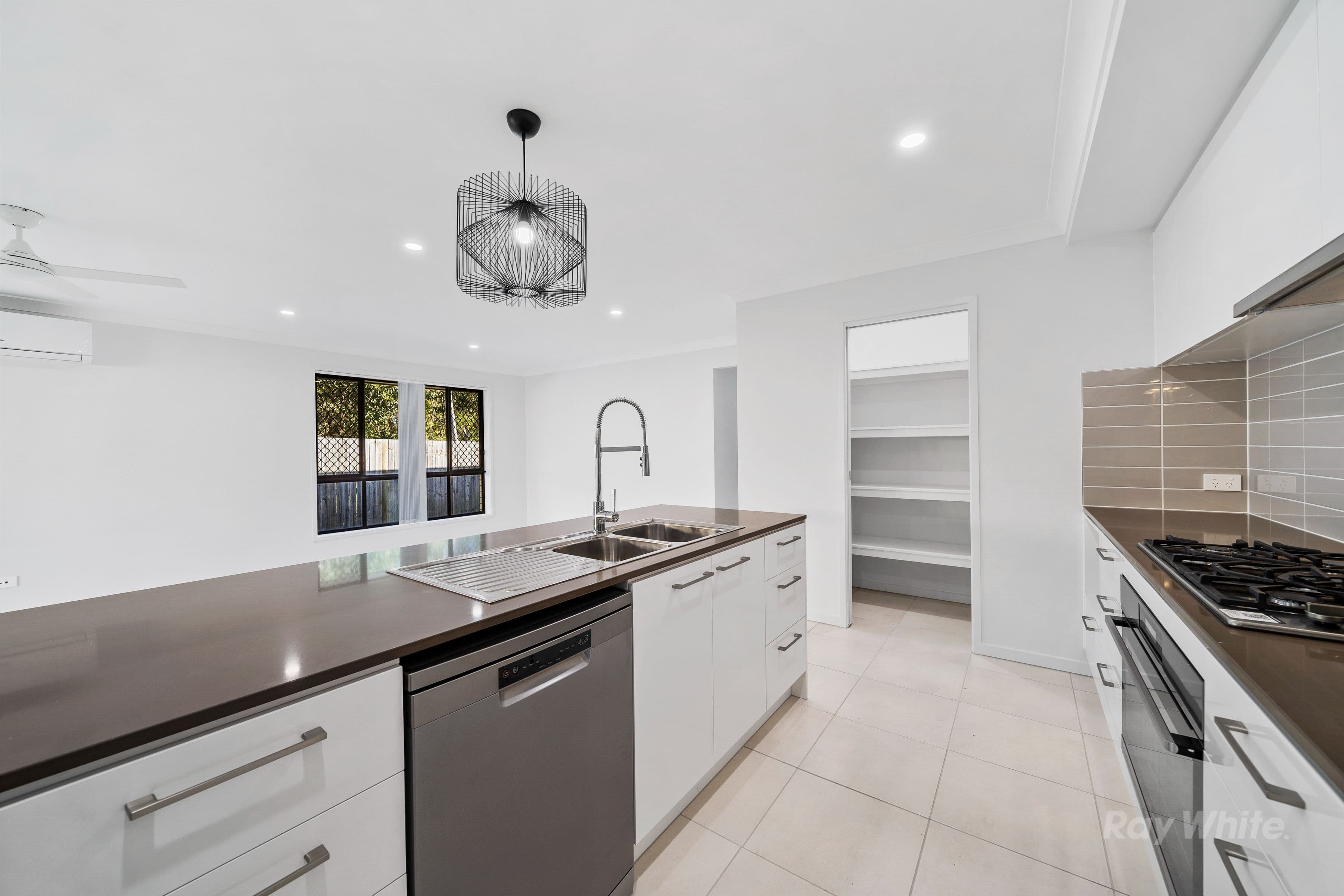12 Beano Street, Marsden QLD 4132, Marsden - Thumbnail 4