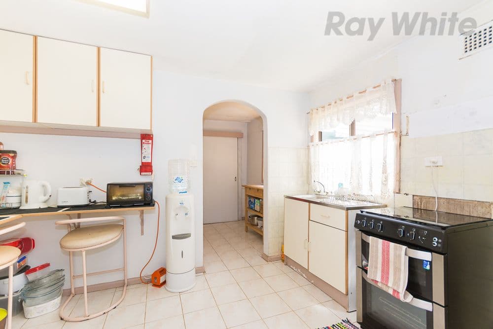 38 Kensington Road, Summer Hill - Thumbnail 5