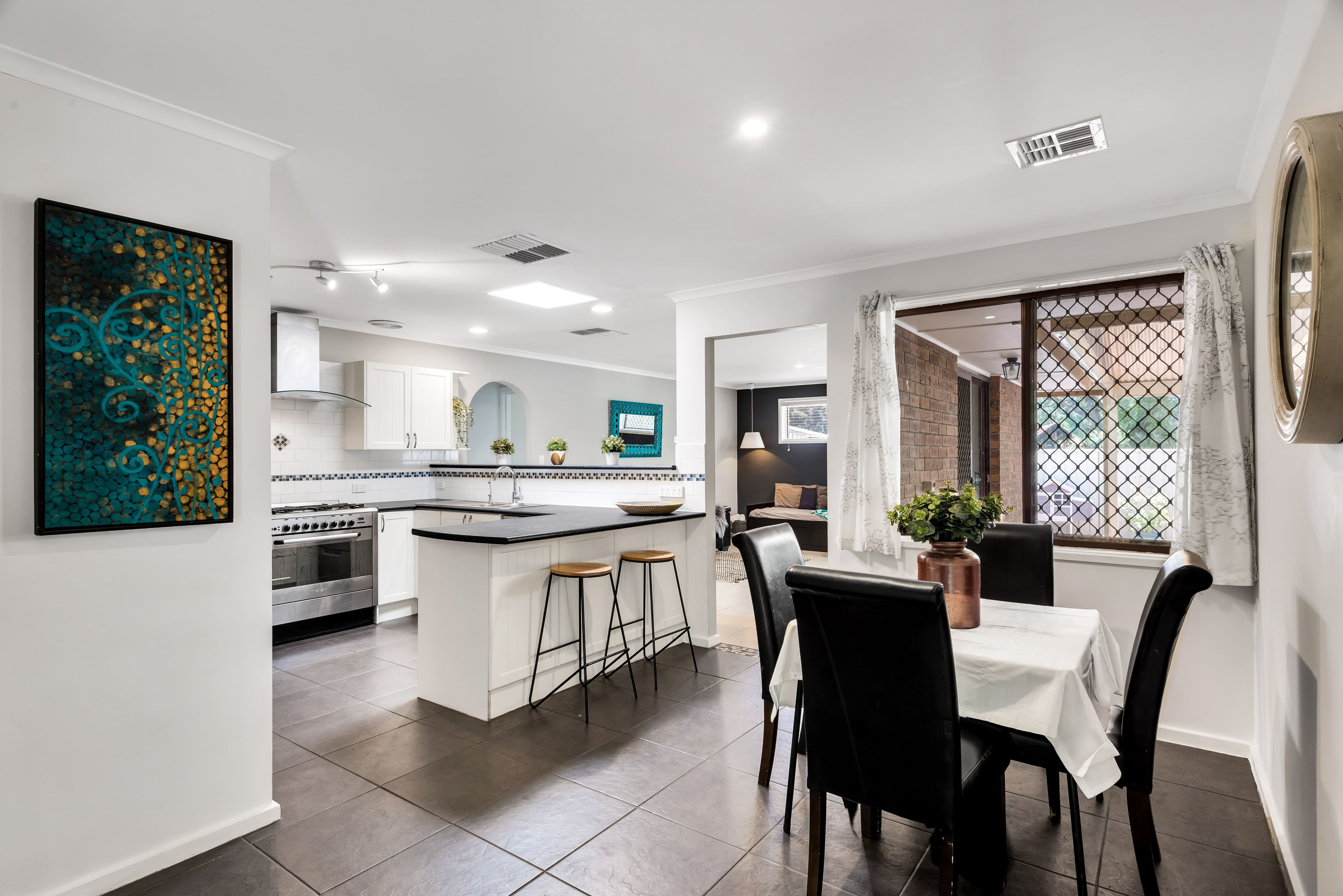 97 Delta Crescent, Aberfoyle Park SA 5159, Aberfoyle Park - Thumbnail 4