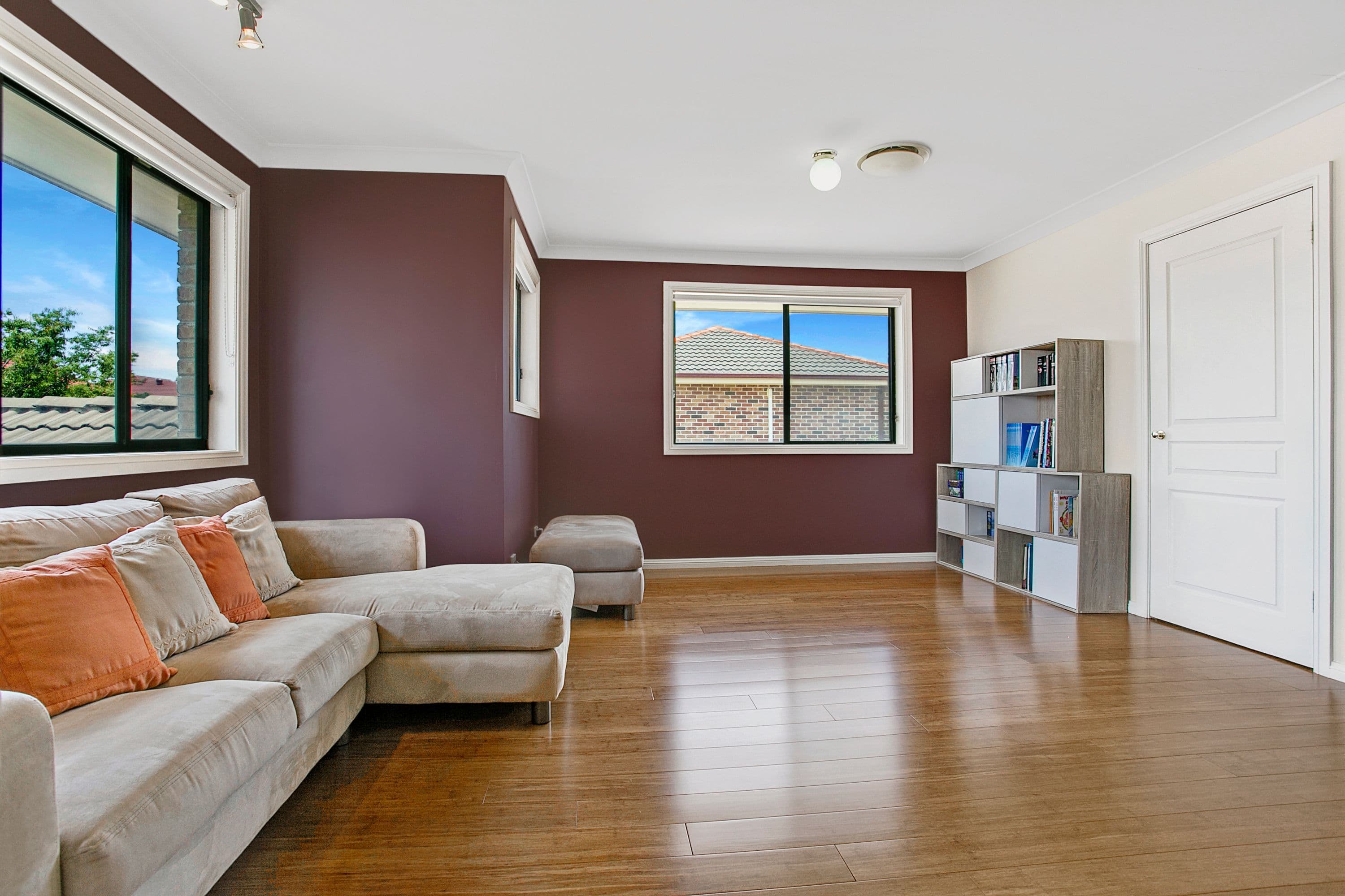 8 Tench Way, West Hoxton - Thumbnail 8