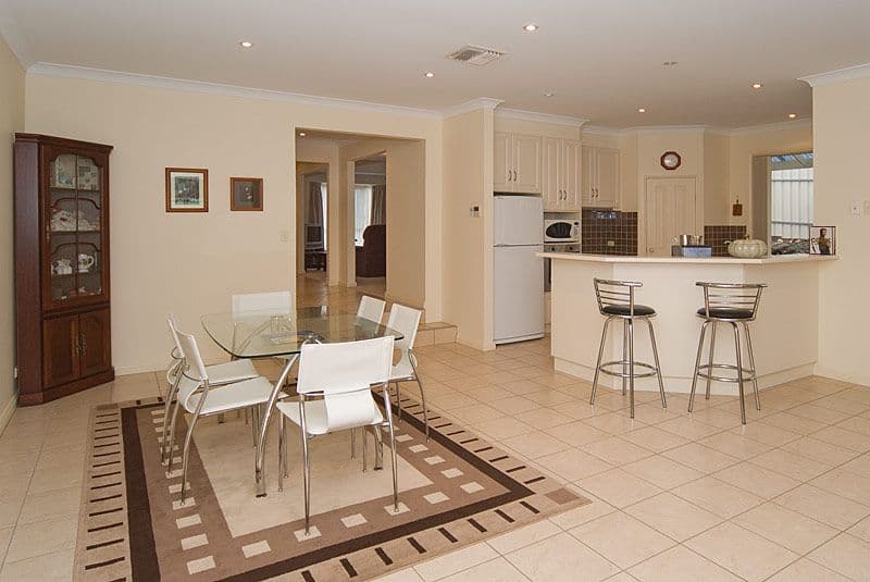 1 Silverwood Drive, MOUNT BARKER SA 5251, Mount Barker - Thumbnail 3