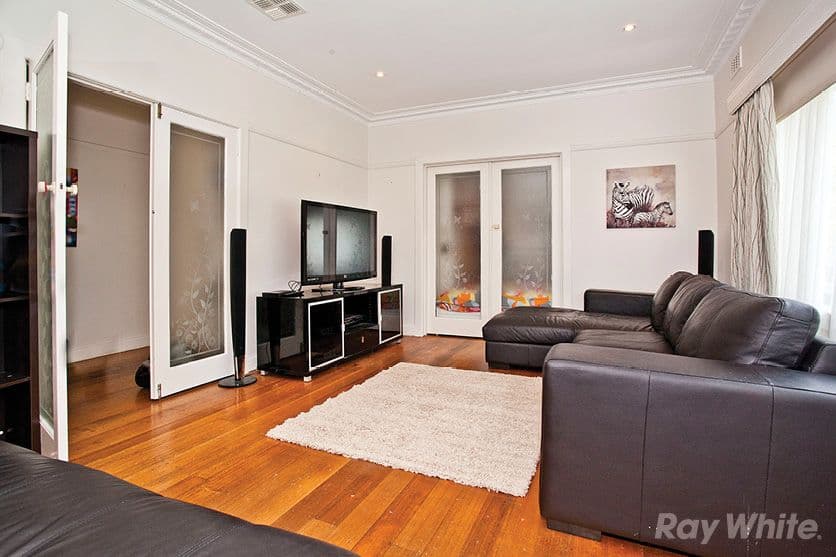 4 Allen Street, GLEN WAVERLEY VIC 3150, Glen Waverley - Thumbnail 3