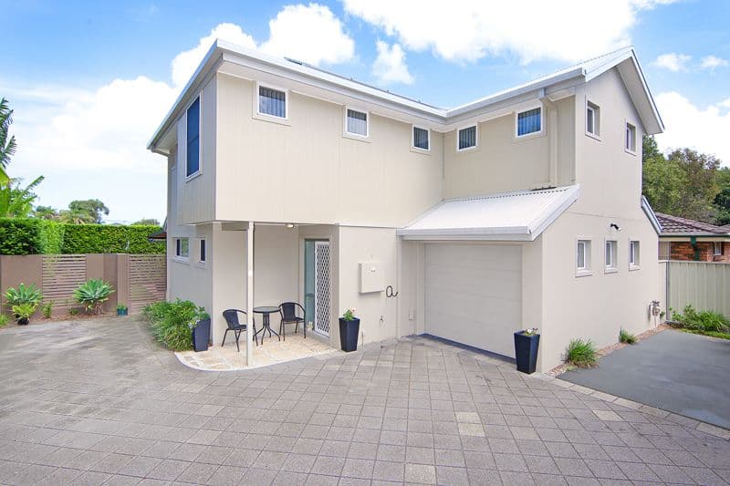 15 Oaks Avenue, LONG JETTY NSW 2261, Long Jetty - Thumbnail 2