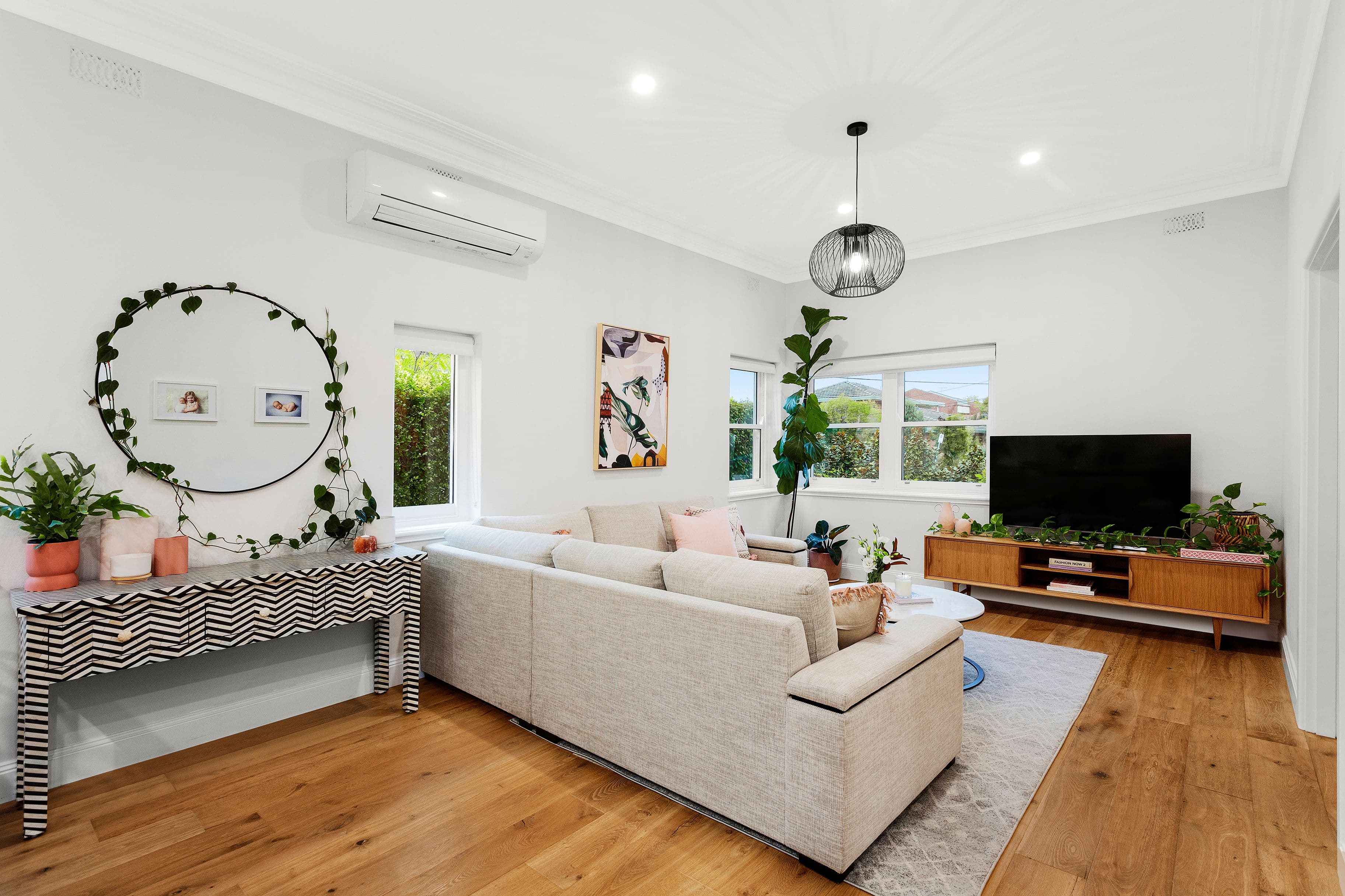 2A Matthew Street, Carnegie VIC 3163, Carnegie - Thumbnail 2