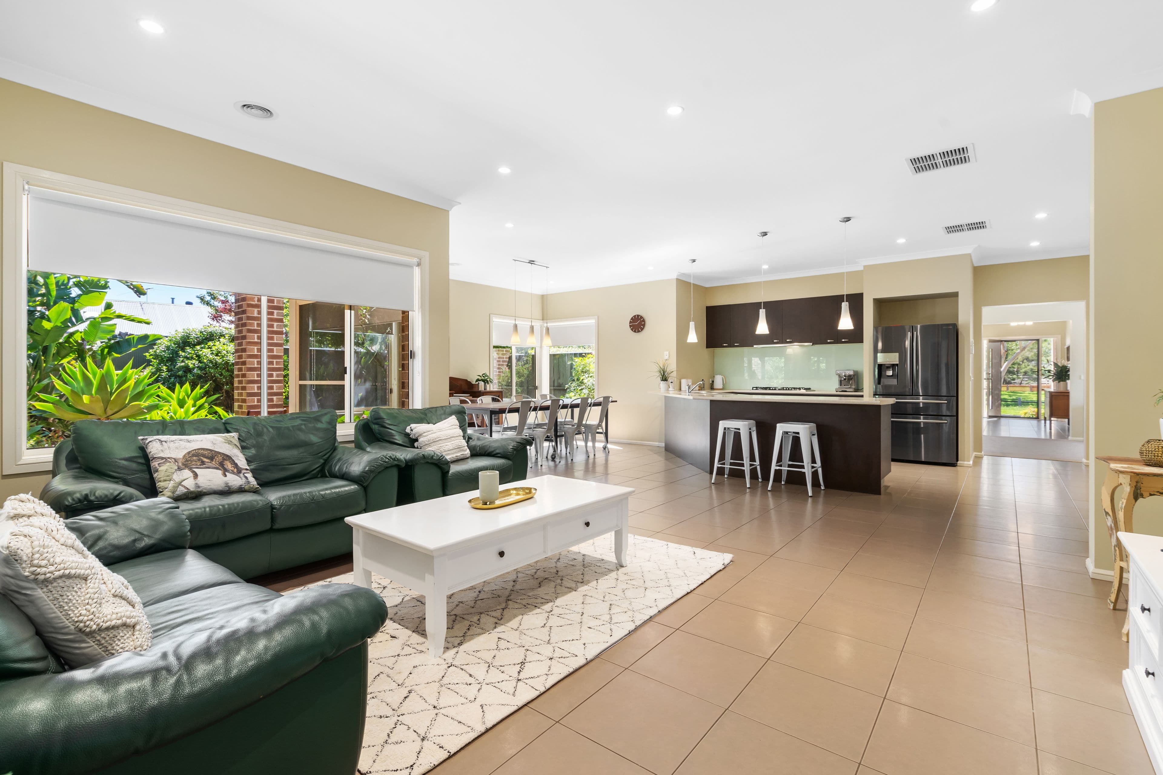 27 Greig Drive, Mernda VIC 3754, Mernda - Thumbnail 3
