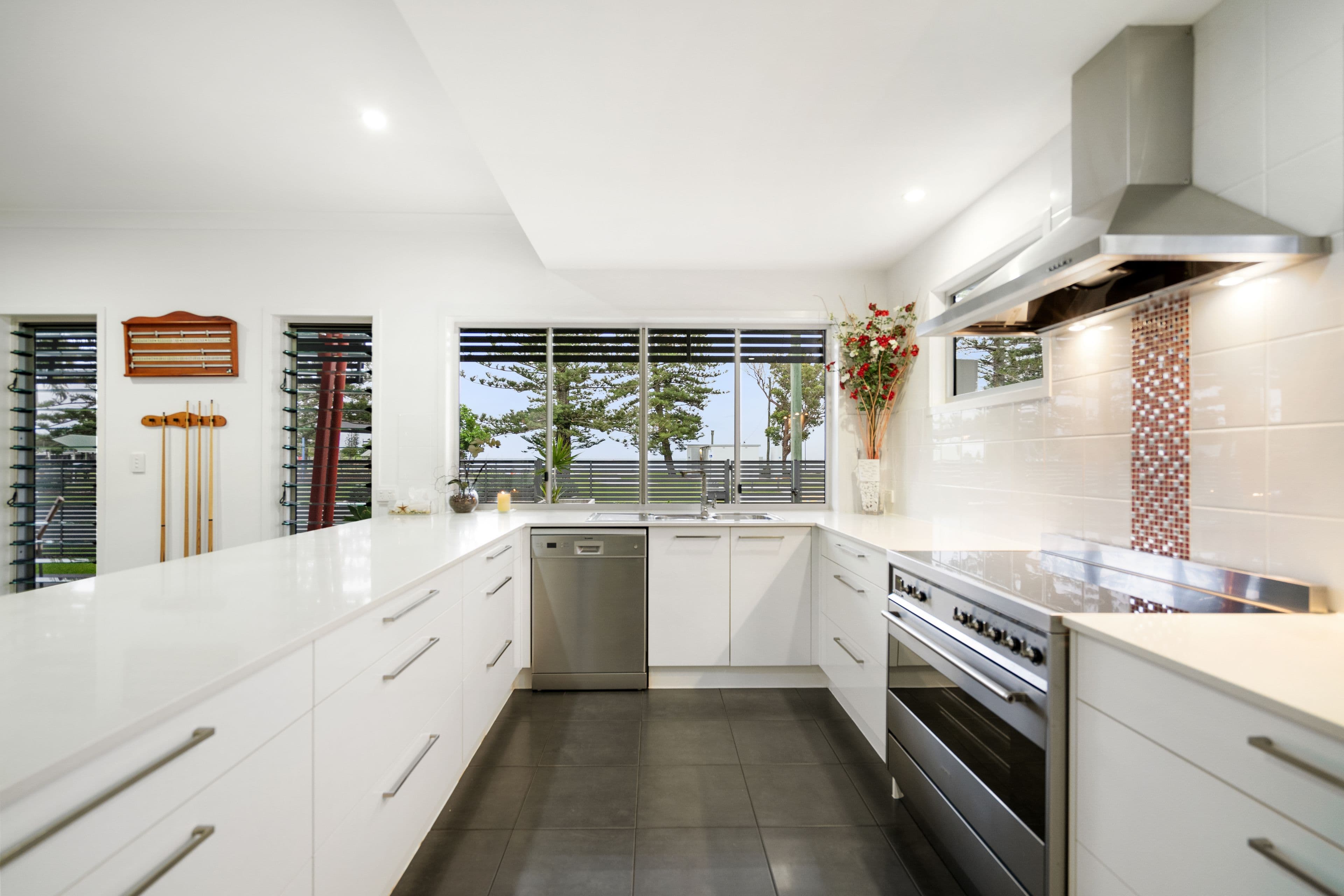 13 Reef Point Esplanade, Scarborough QLD 4020, Scarborough - Thumbnail 7