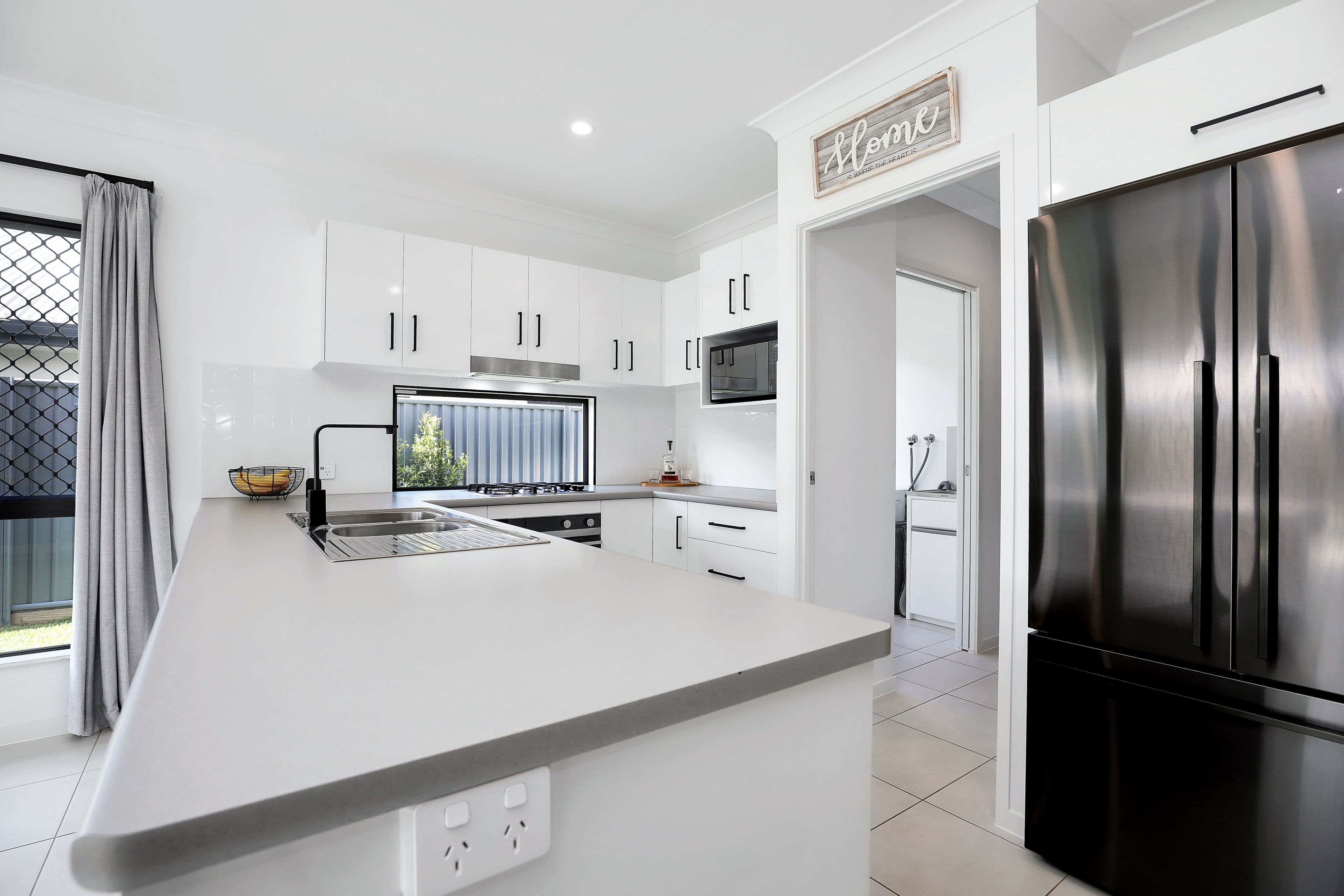 10 Buoy Drive, Trinity Beach QLD 4879, Trinity Beach - Thumbnail 2