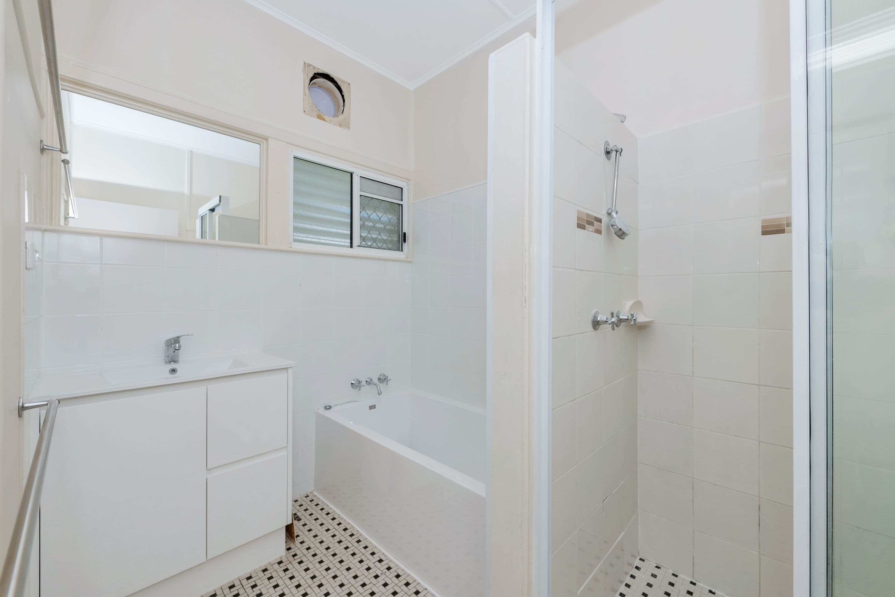 8 Swanson Street, Gulliver QLD 4812, Gulliver - Thumbnail 4