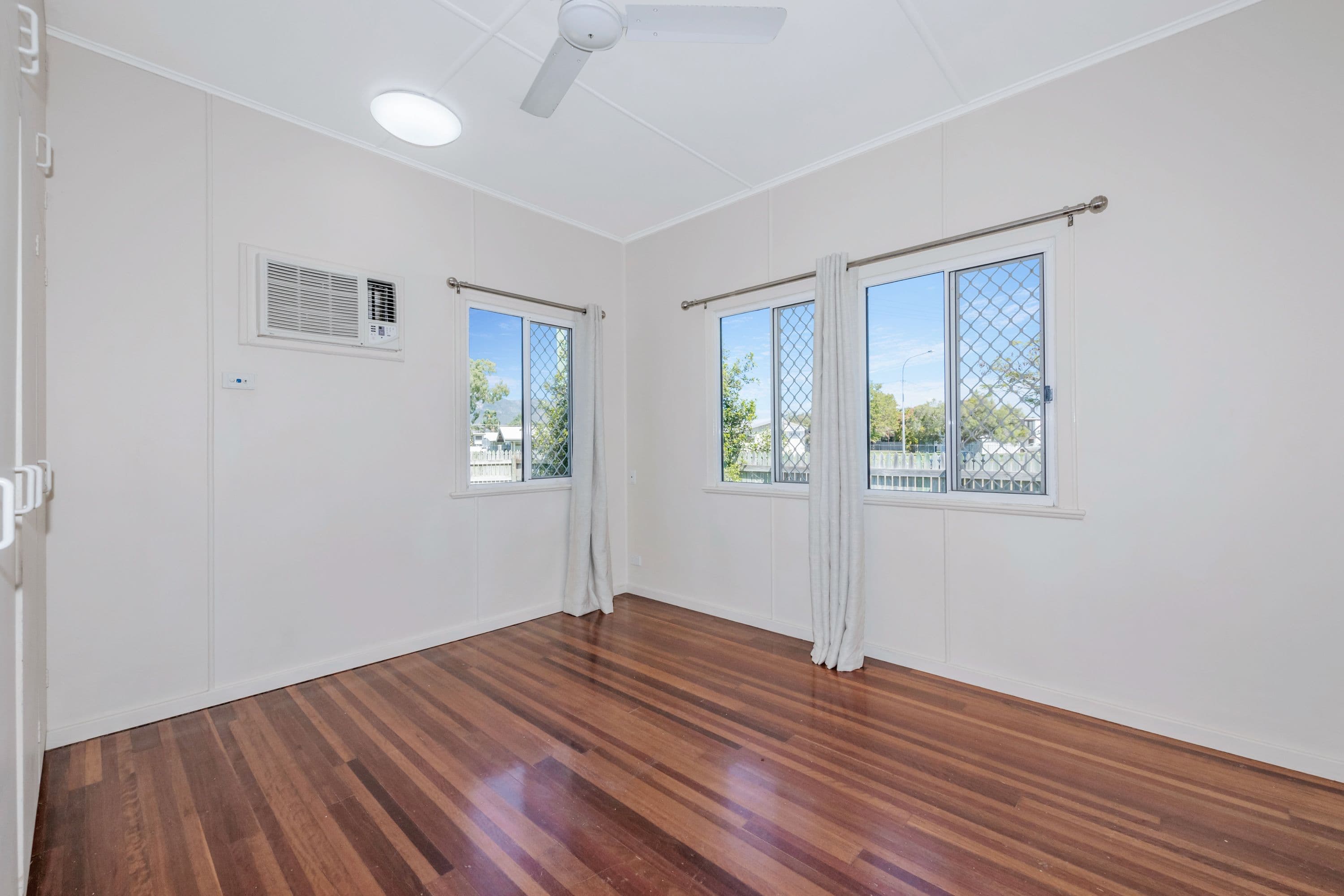 8 Swanson Street, Gulliver QLD 4812, Gulliver - Thumbnail 5