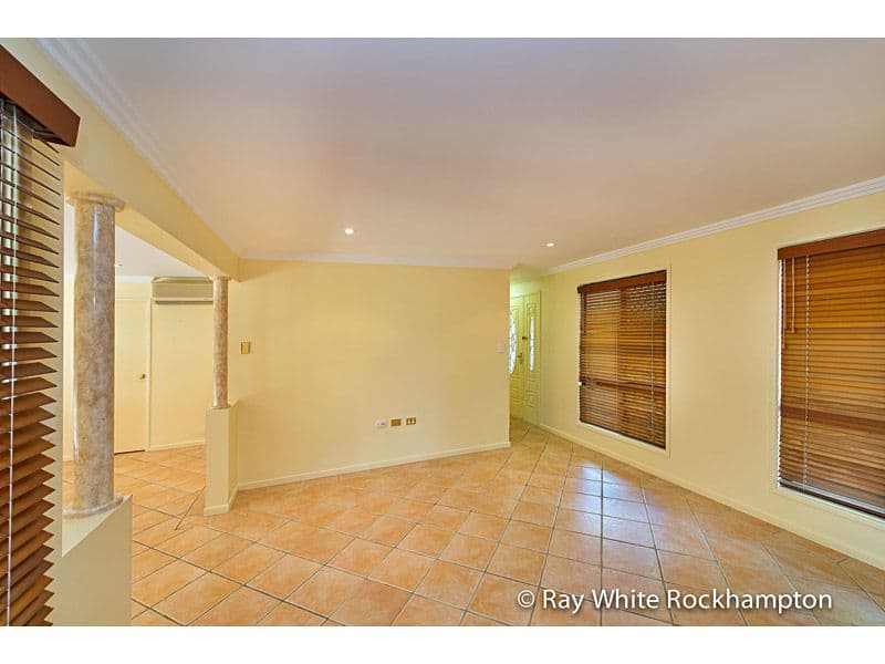 2 Lancewood Close, NORMAN GARDENS QLD 4701, Norman Gardens - Thumbnail 5