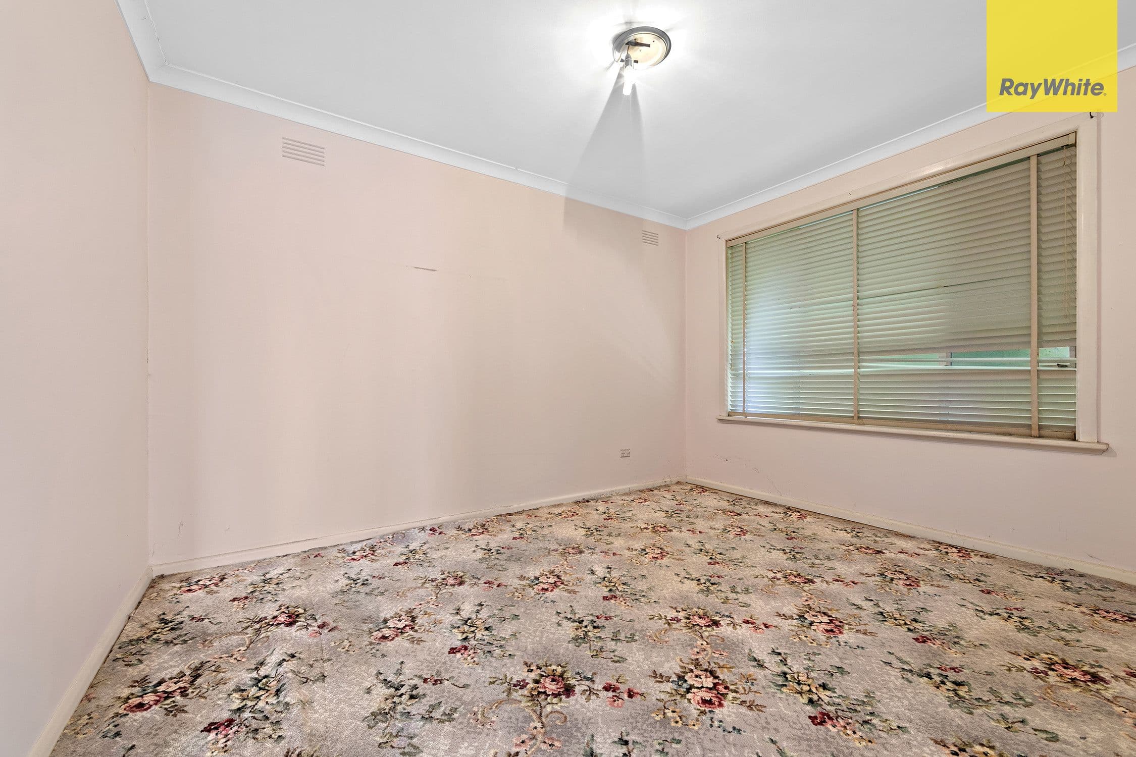 14 SouthWold Street, St Albans VIC 3021, St Albans - Thumbnail 7