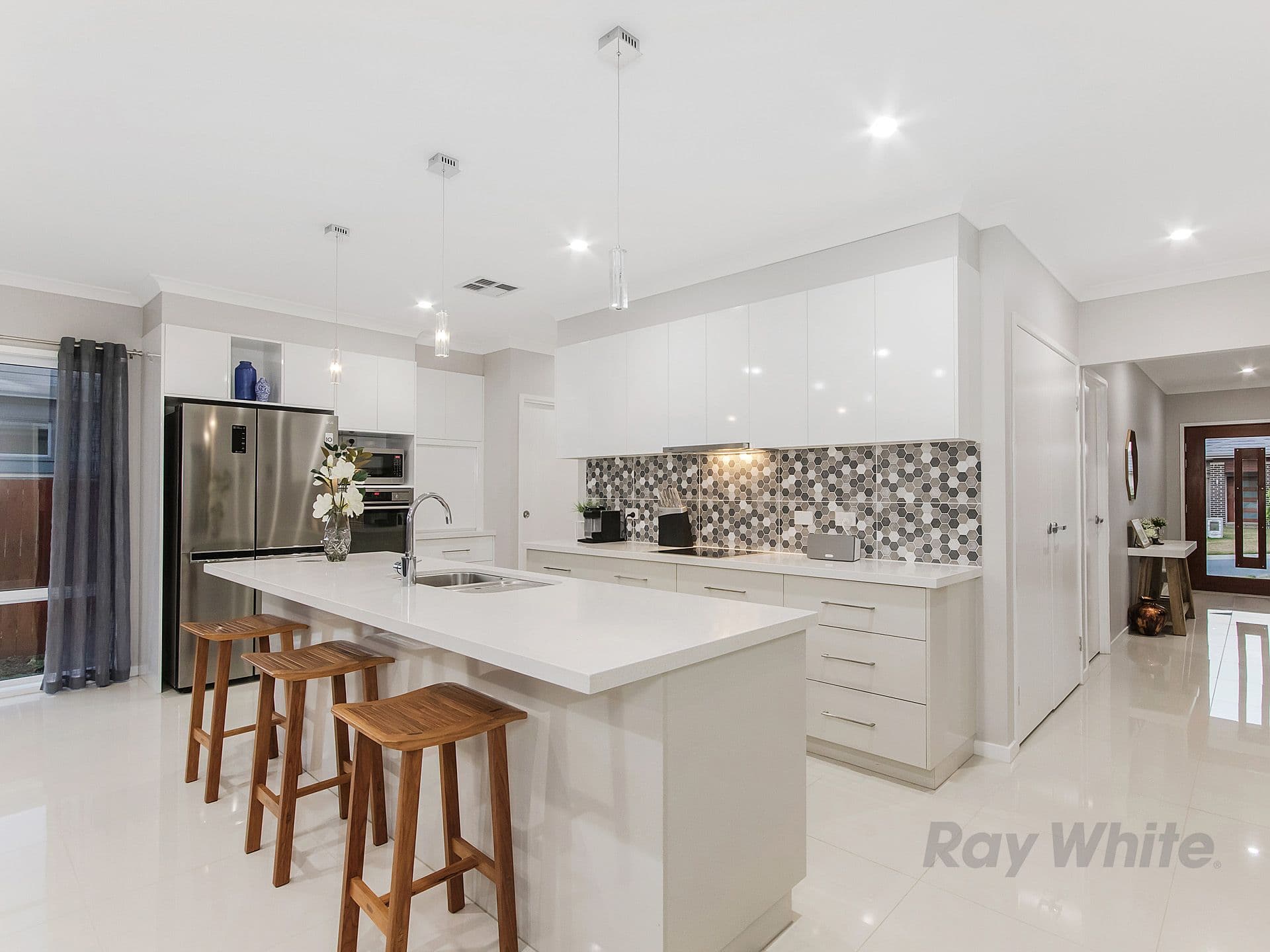 21 Balla Balla Crescent, Ormeau Hills QLD 4208, Ormeau Hills - Thumbnail 3