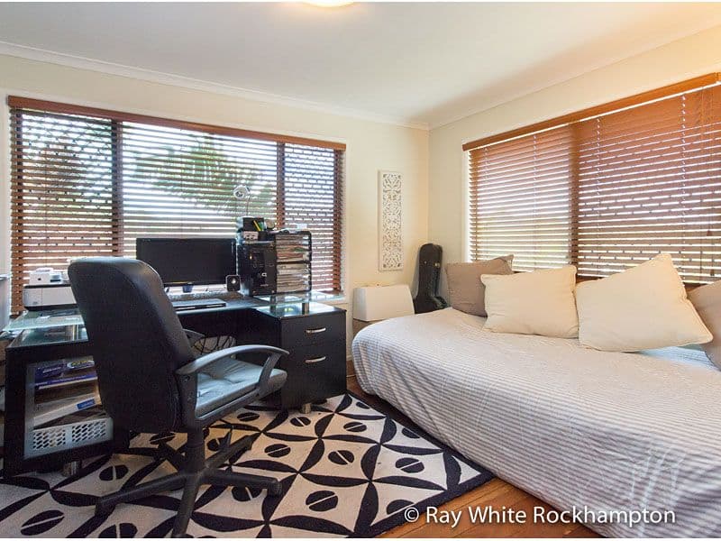 383 Feez Street, NORMAN GARDENS QLD 4701, Norman Gardens - Thumbnail 5