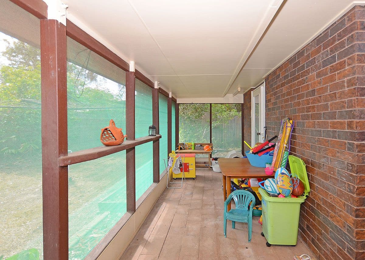 16 Paul Drive, POINT VERNON QLD 4655, Point Vernon - Thumbnail 4