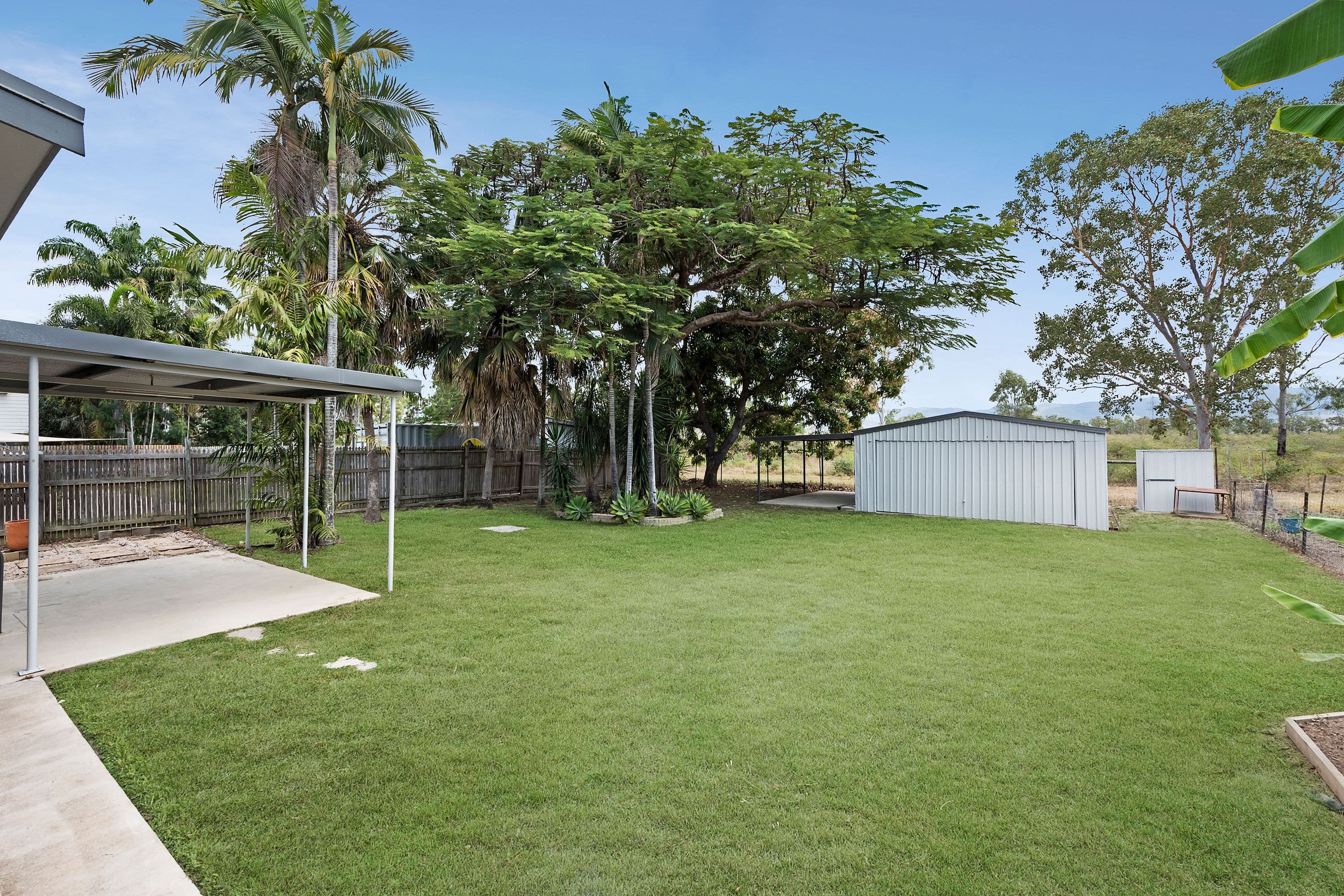 1639 Riverway Drive, Kelso QLD 4815, Kelso - Thumbnail 2