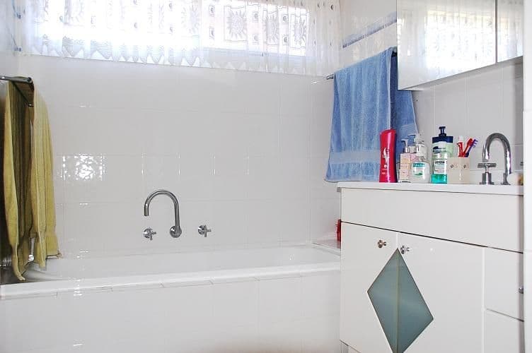 329 Old Prospect Road, GREYSTANES NSW 2145, Greystanes - Thumbnail 2
