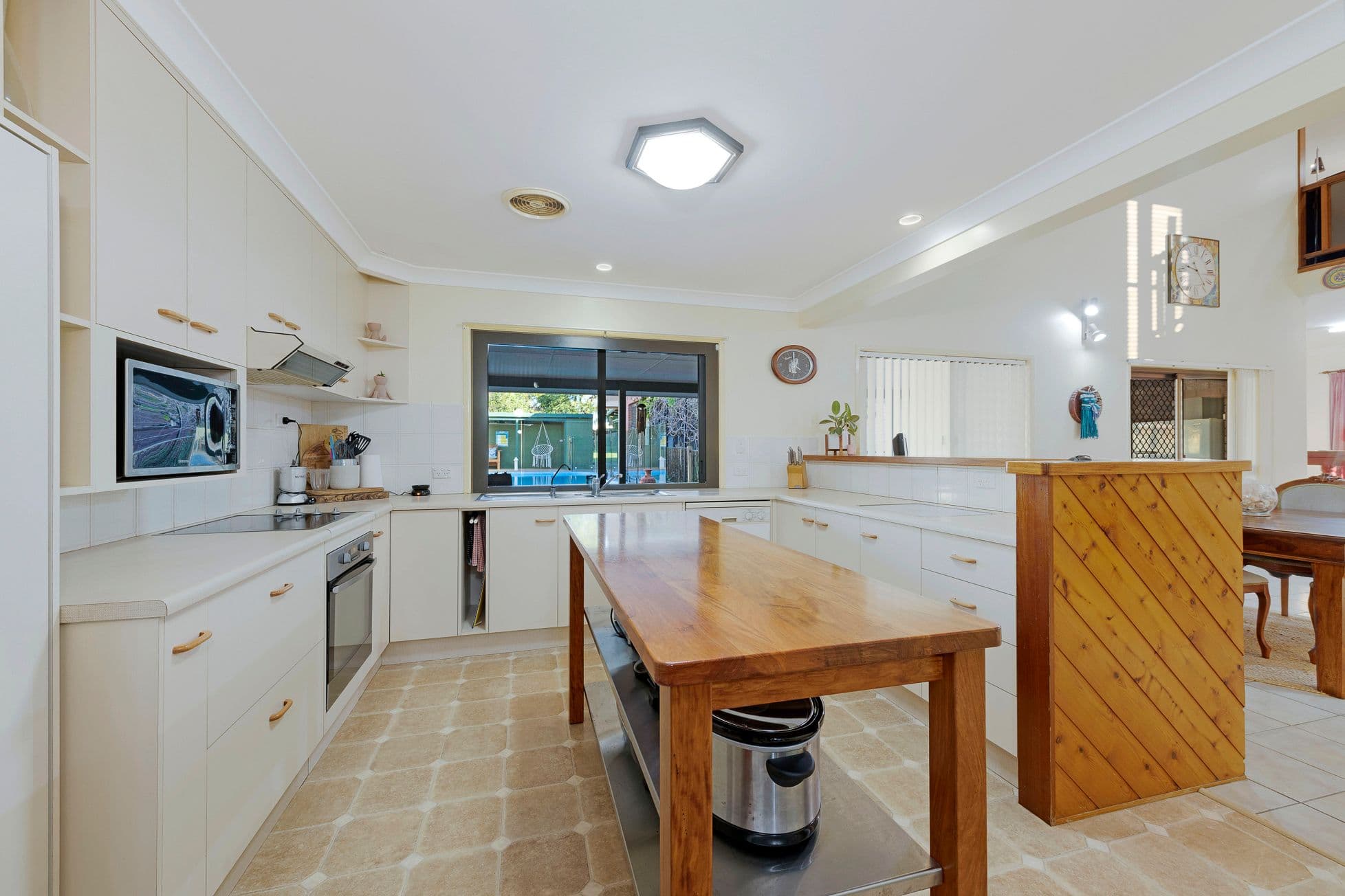 84 Avoca Street, Millbank QLD 4670, Millbank - Thumbnail 6