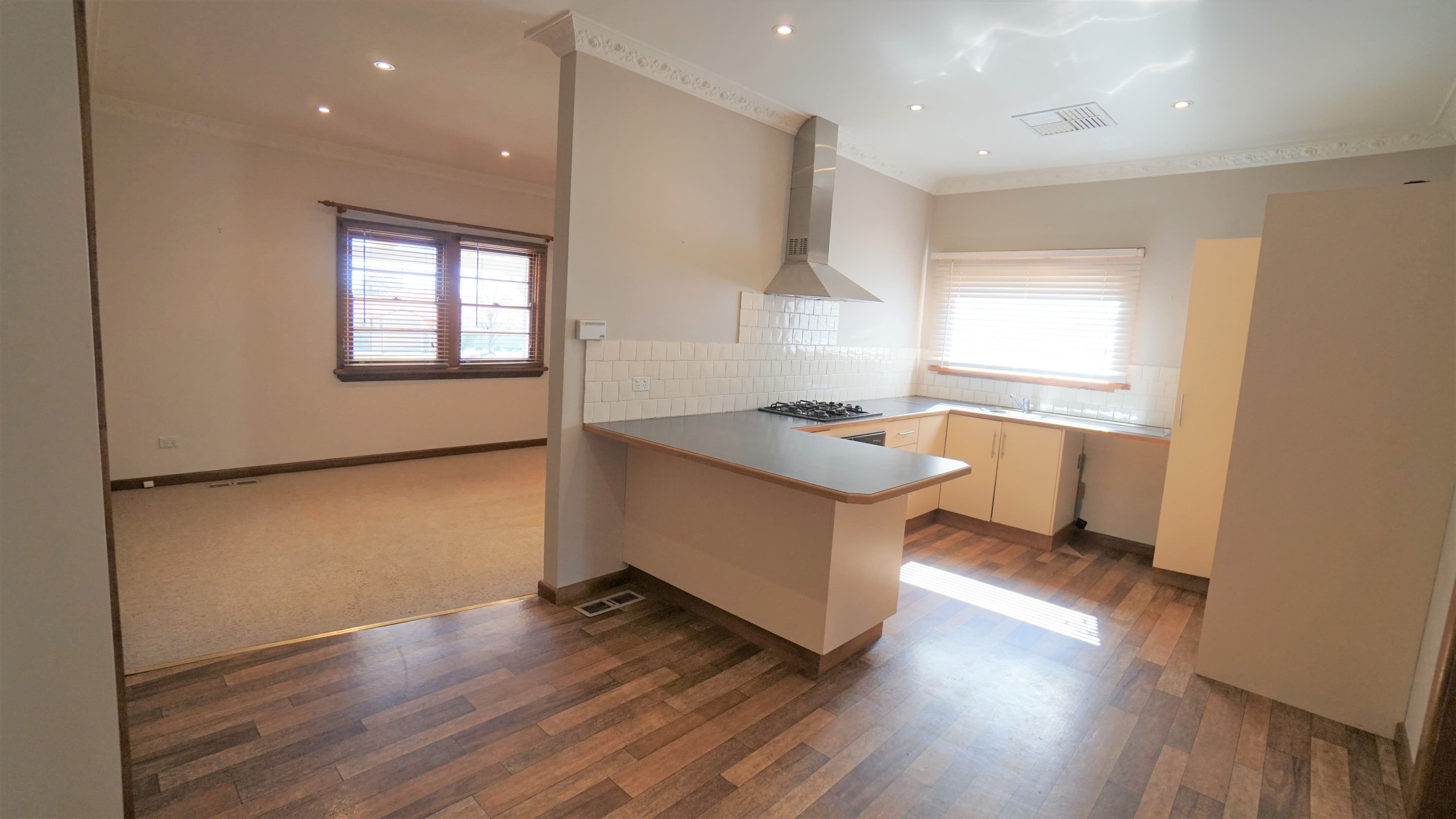18 William Street, Forbes - Thumbnail 2
