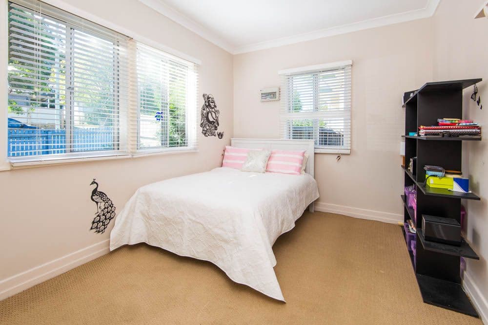 19 Binya Street, HOLLAND PARK QLD 4121, Holland Park - Thumbnail 8