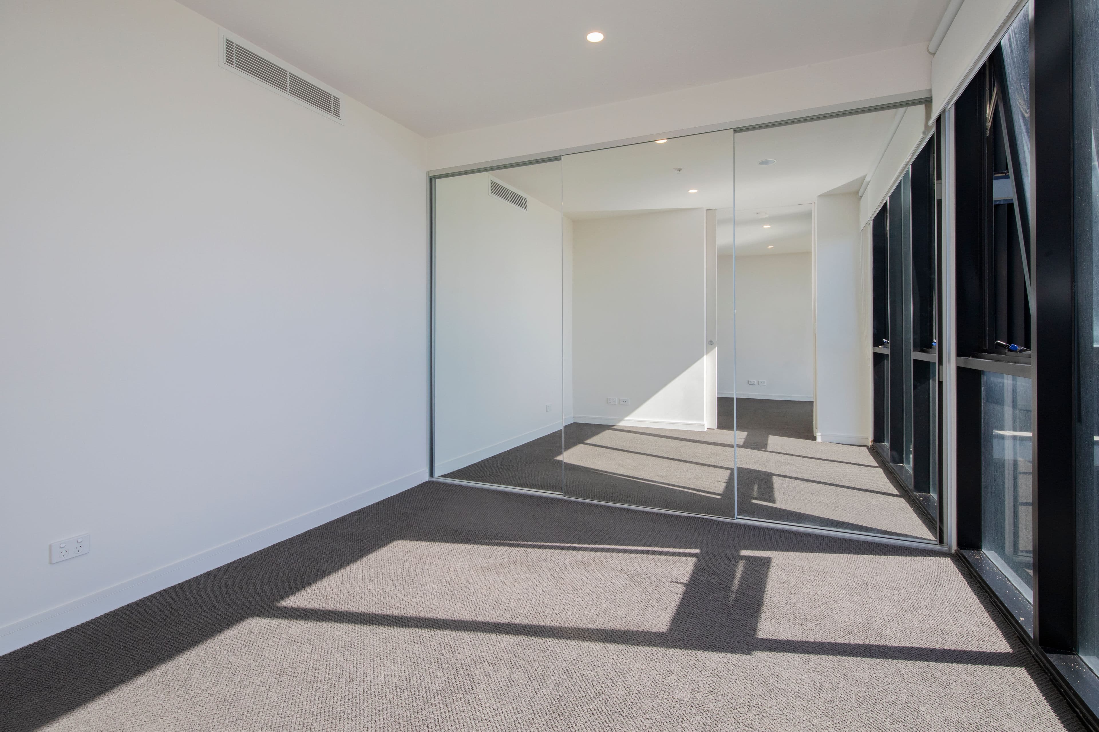 75 Shortland Esplanade, Newcastle East NSW 2300, Newcastle - Thumbnail 8