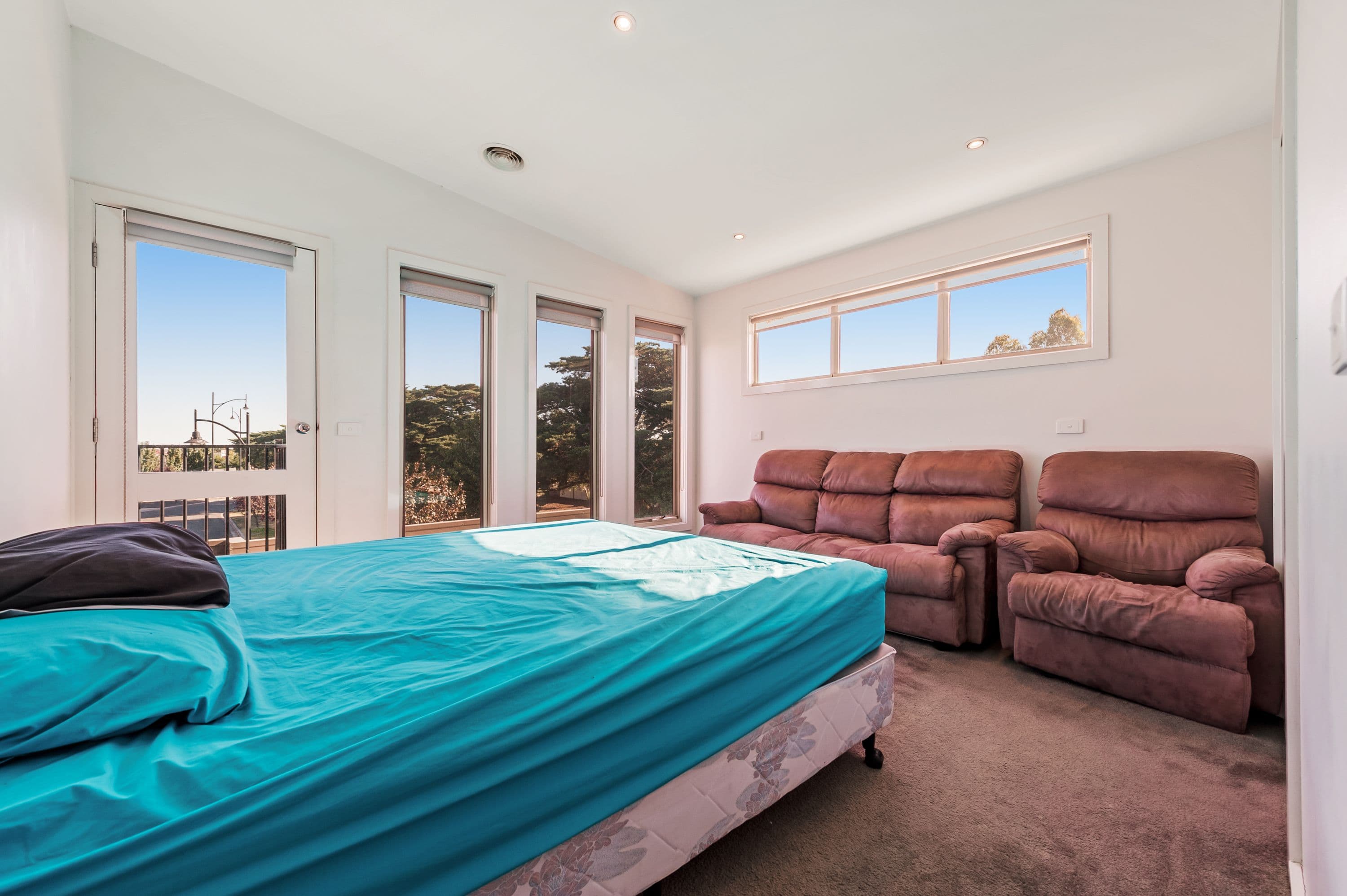 5 Deepdene Street, Caroline Springs VIC 3023, Caroline Springs - Thumbnail 8