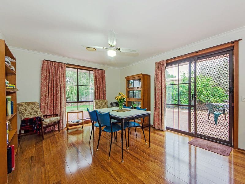 12 Buckingham Drive, WERRIBEE VIC 3030, Werribee - Thumbnail 4