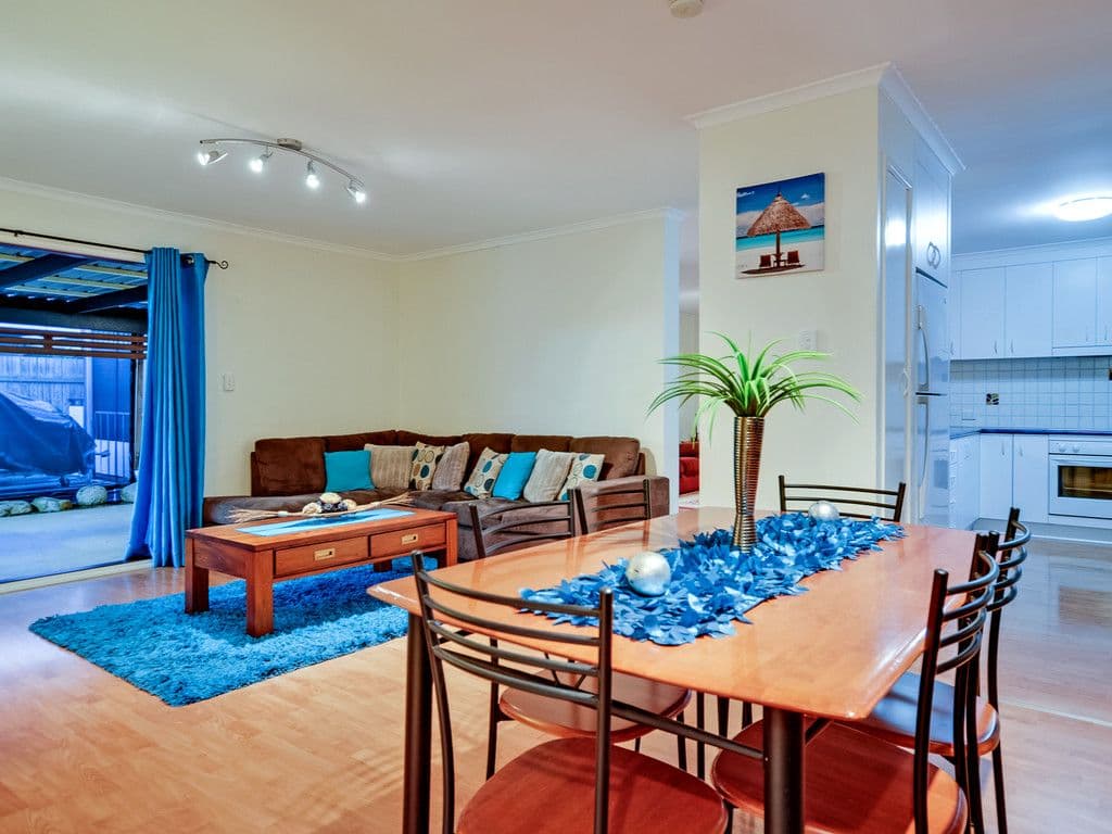 94 Cochrane Street, CAMIRA QLD 4300, Camira - Thumbnail 4